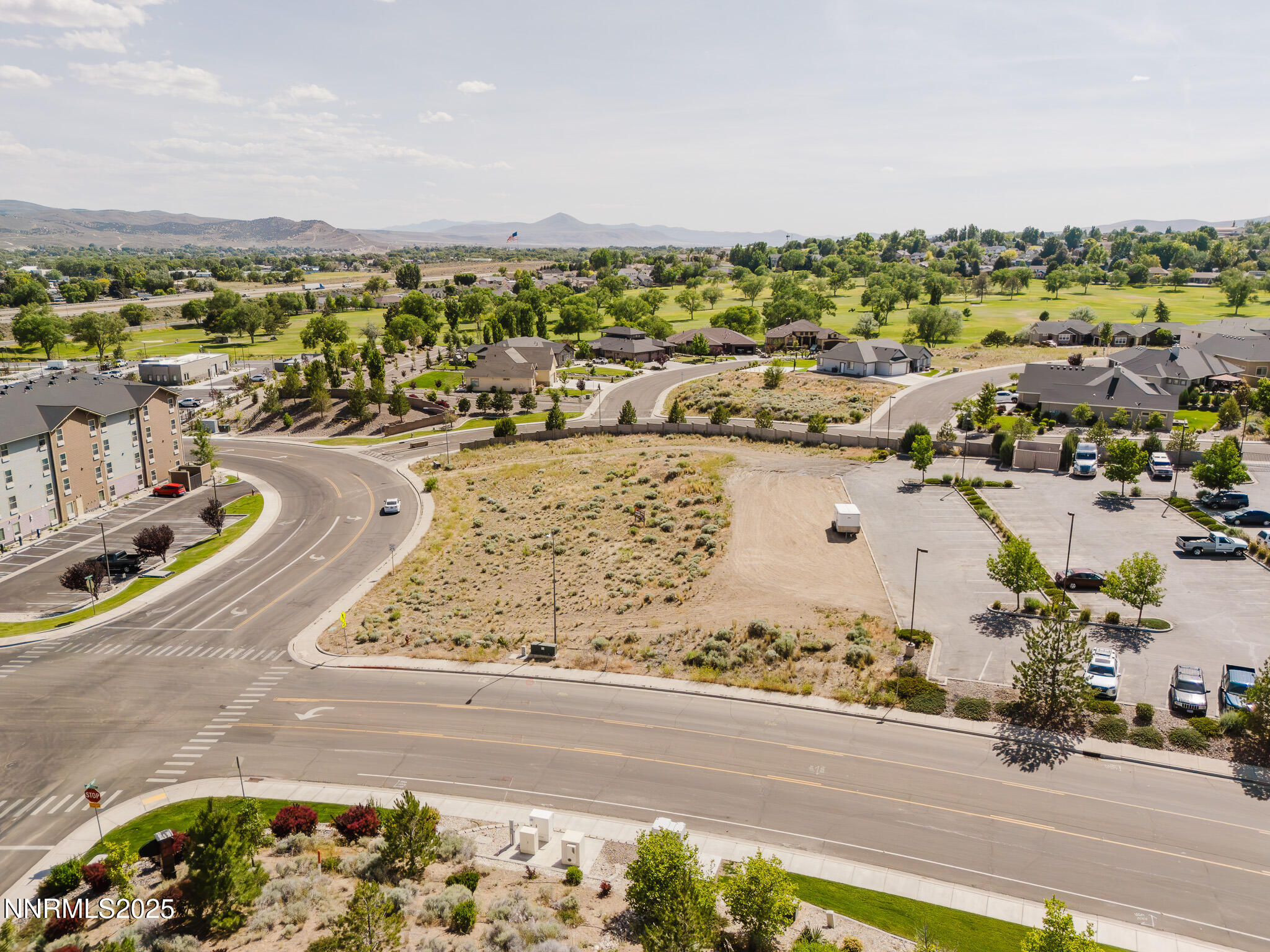 2215 Ruby Vista Drive Property Photo 11