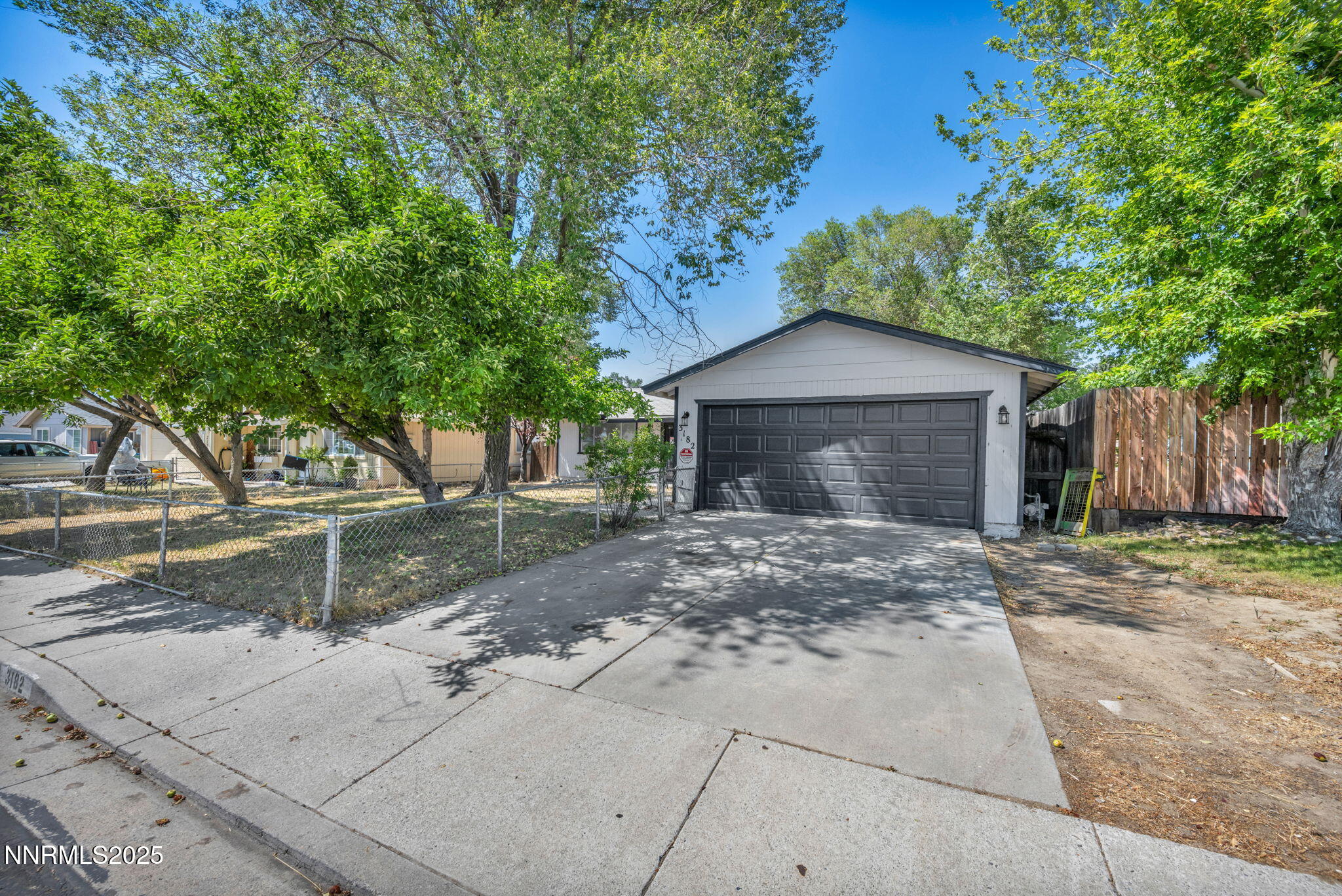 3182 Shriver Drive Property Photo 2