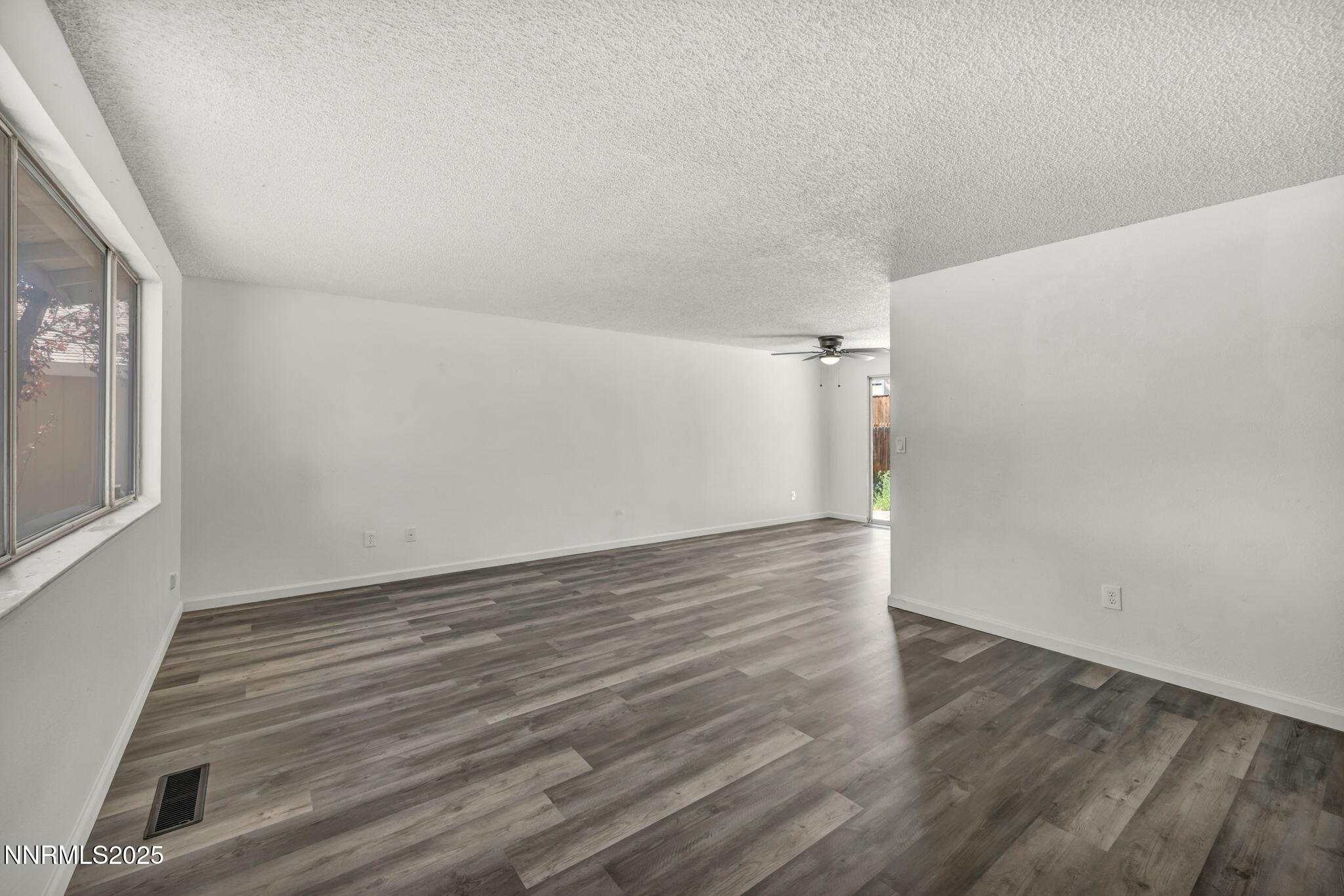 3182 Shriver Drive Property Photo 7