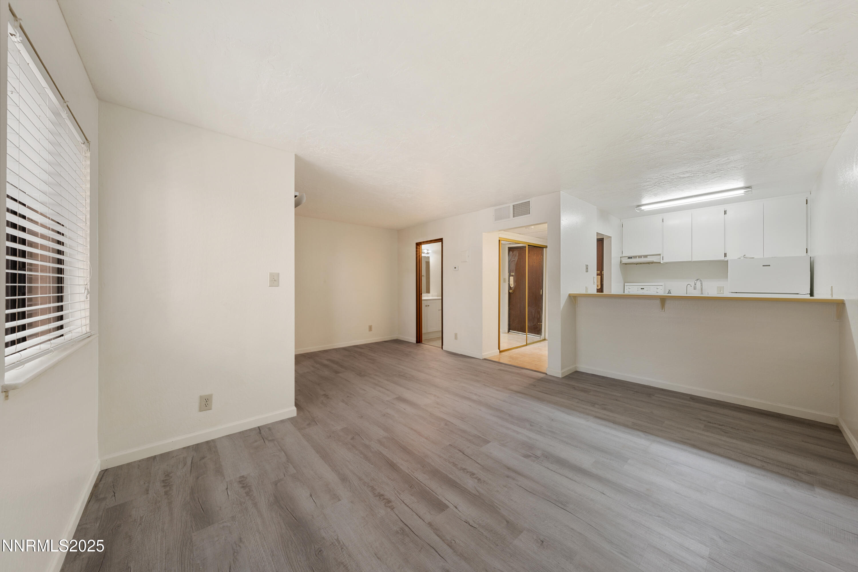 1000 Beck Street Property Photo 1