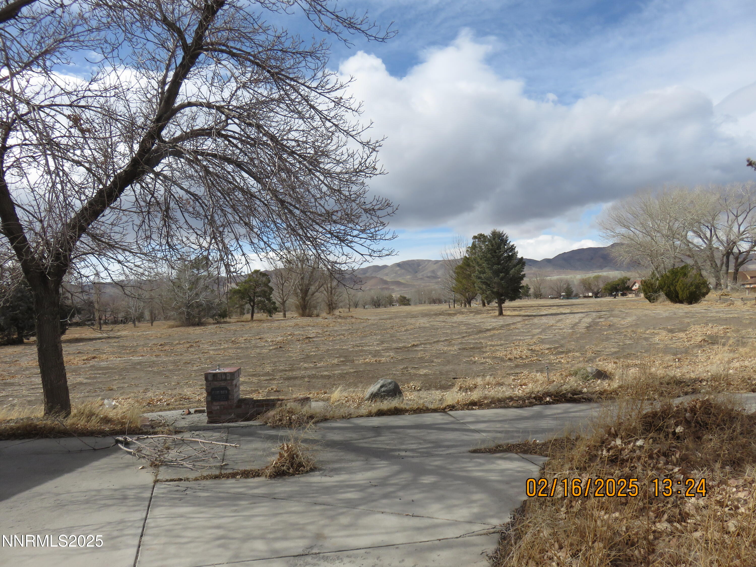 111 Nv-208 Property Photo 4