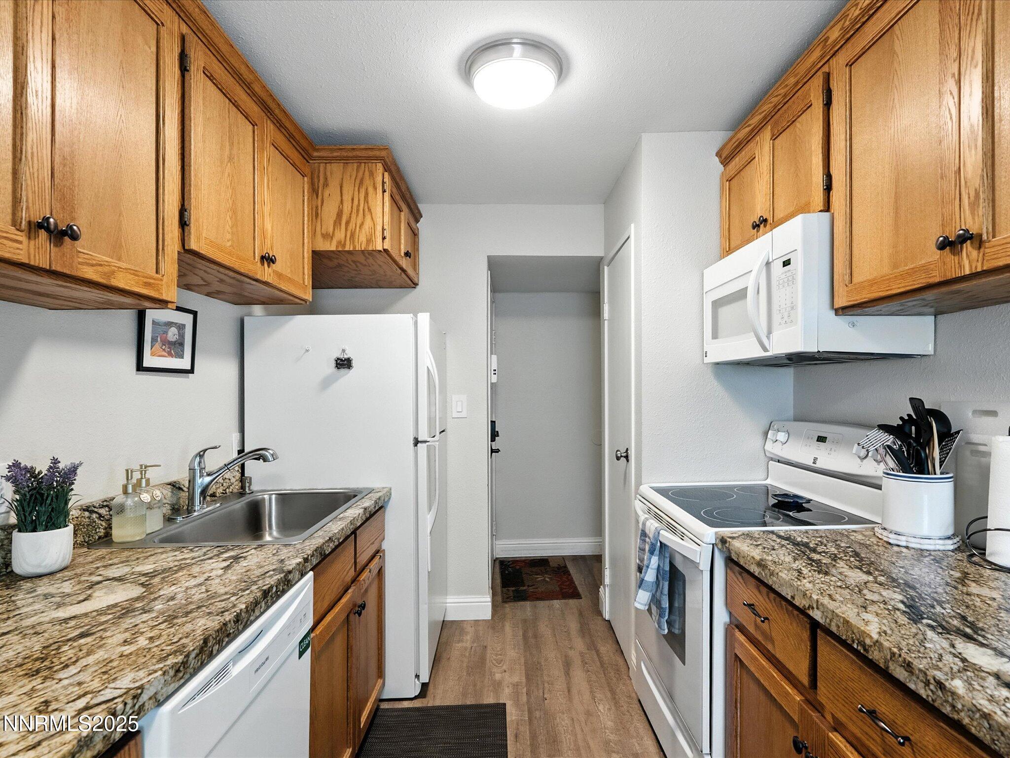 1535 Delucchi Lane Property Photo 7