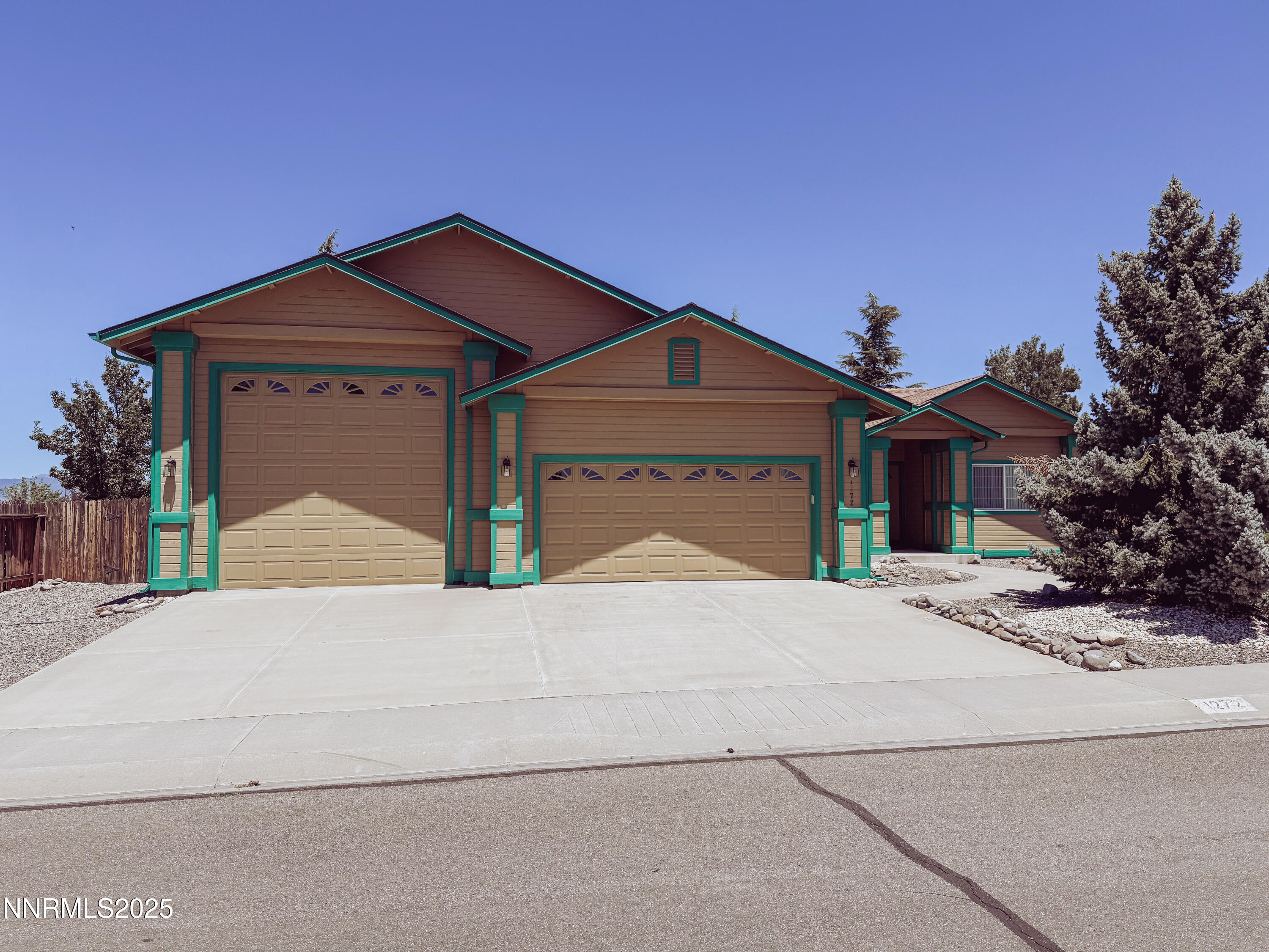 1272 Kyndal Way Property Photo 1