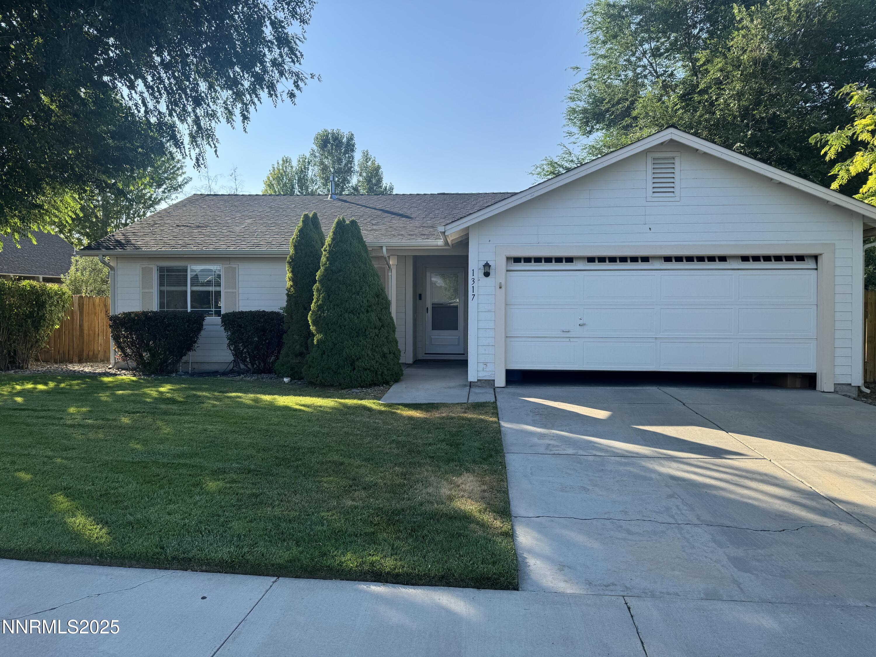 1317 Petar Lane Property Photo 1