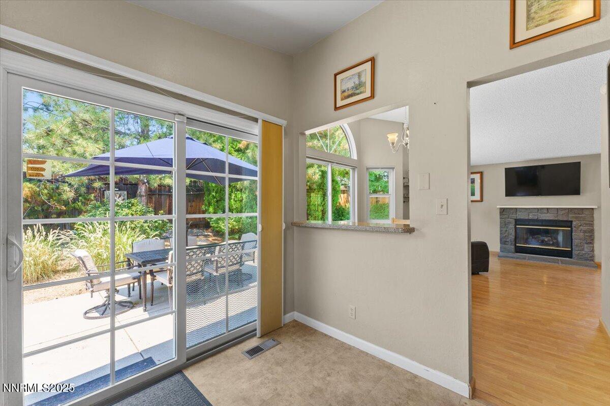 6320 Moon Ridge Terrace Property Photo 10