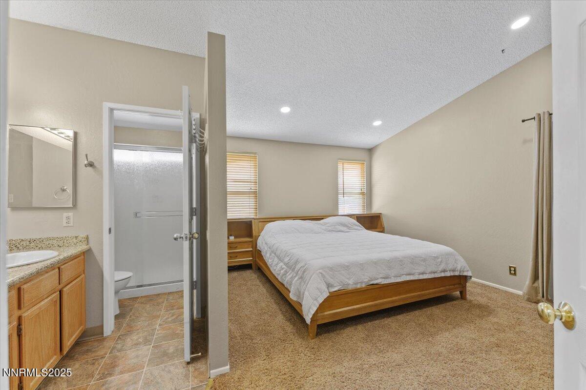 6320 Moon Ridge Terrace Property Photo 13