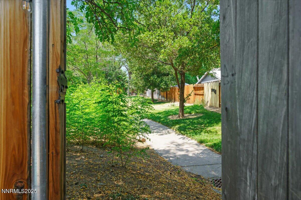 6320 Moon Ridge Terrace Property Photo 31