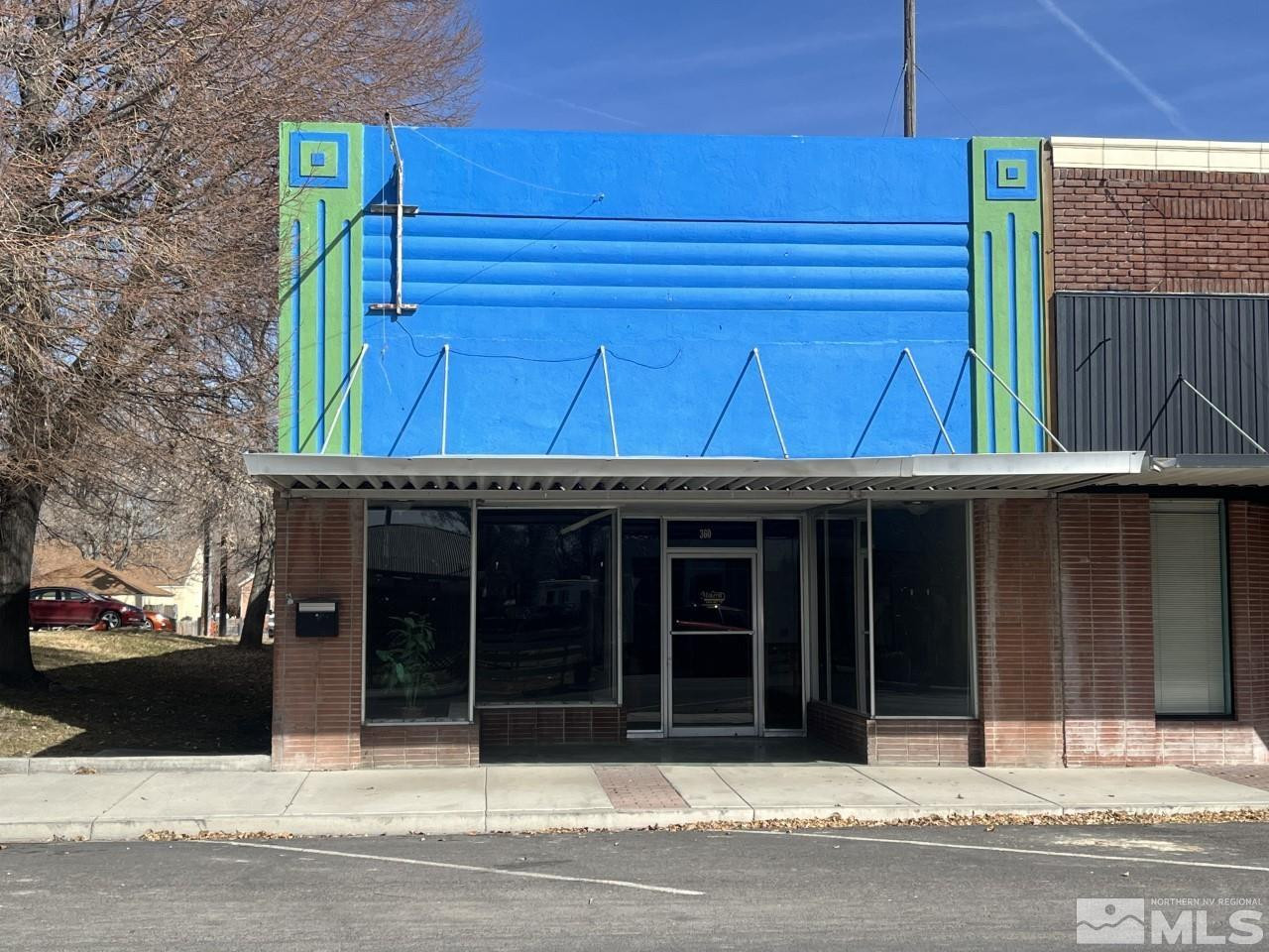360 Main Street Property Photo 1