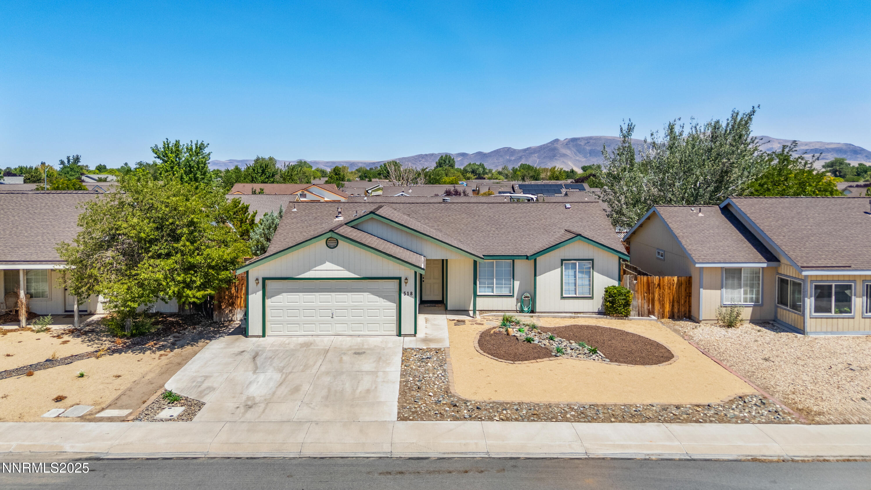 518 Garden Circle Property Photo 1