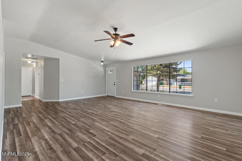 1381 Spooner Drive Property Photo 3