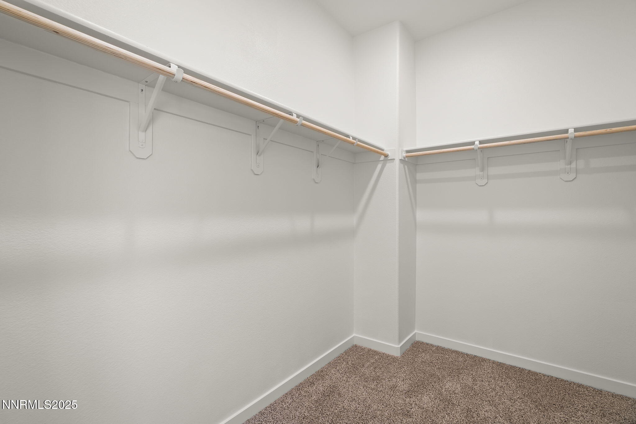 4693 Falcon Rock Lane Property Photo 14