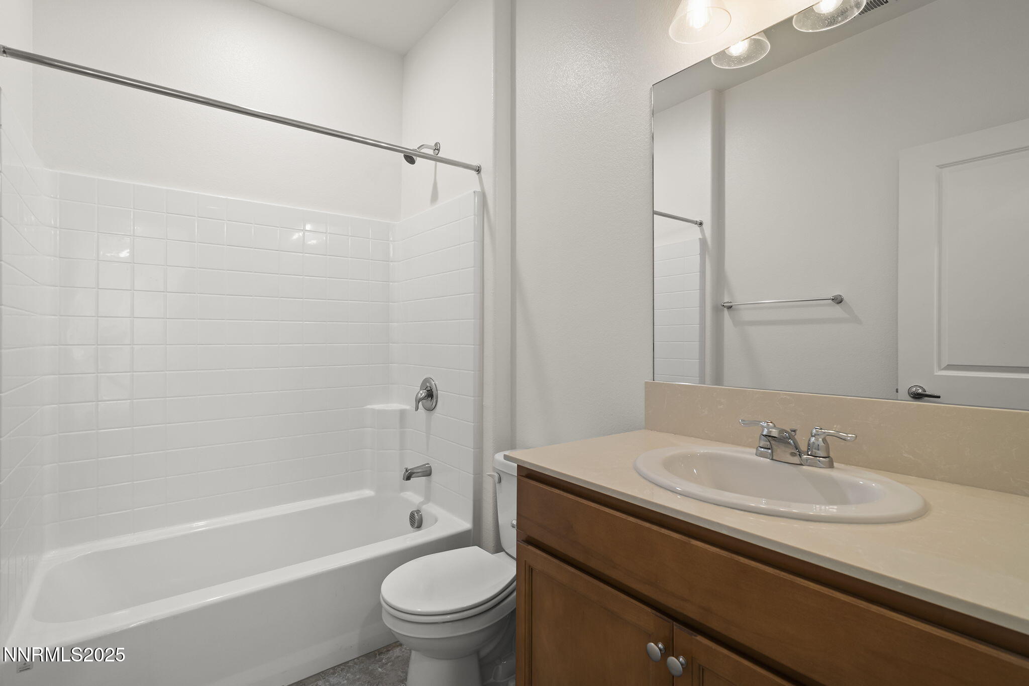 4693 Falcon Rock Lane Property Photo 19
