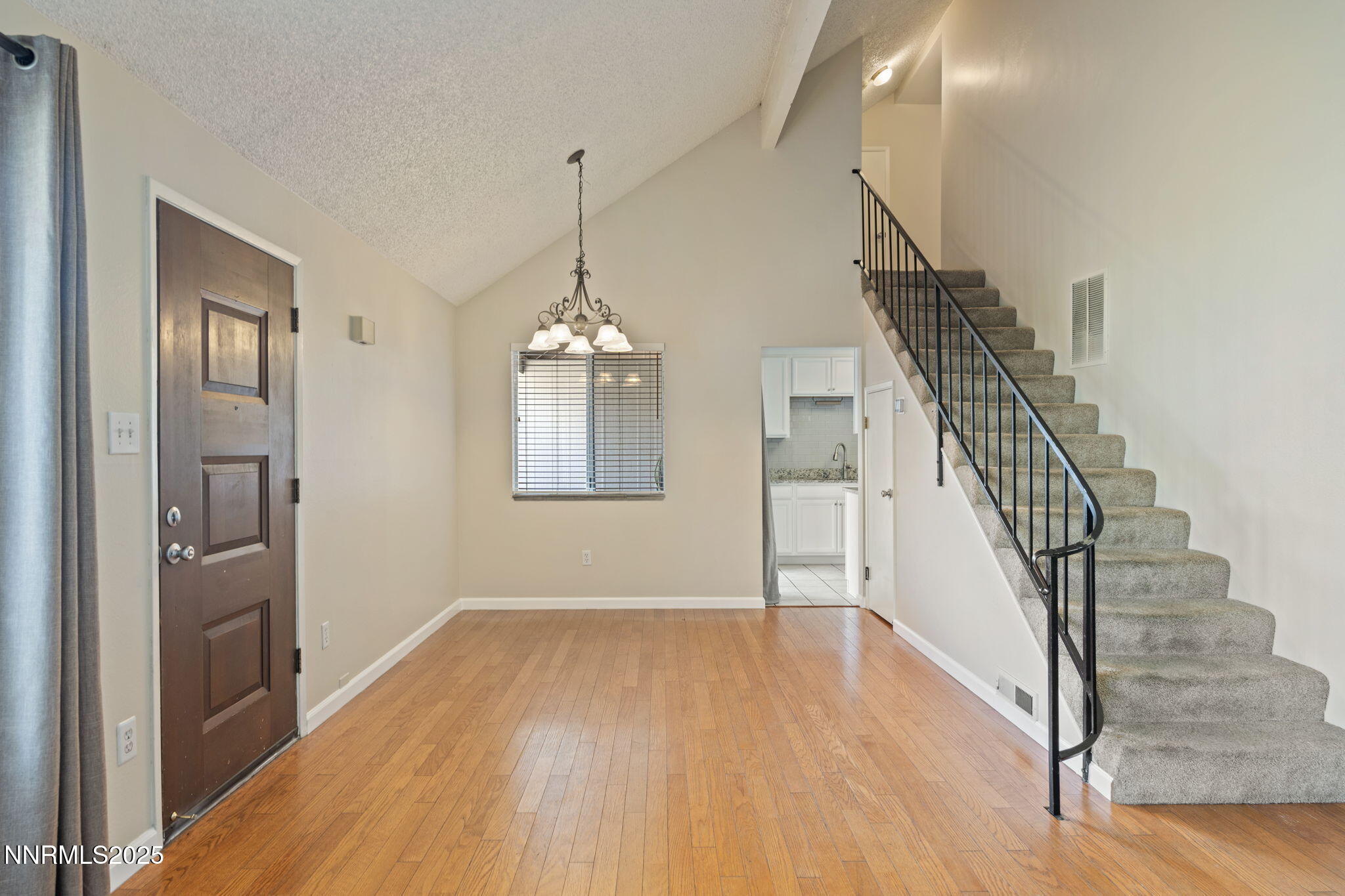 1725 York Way Property Photo 7