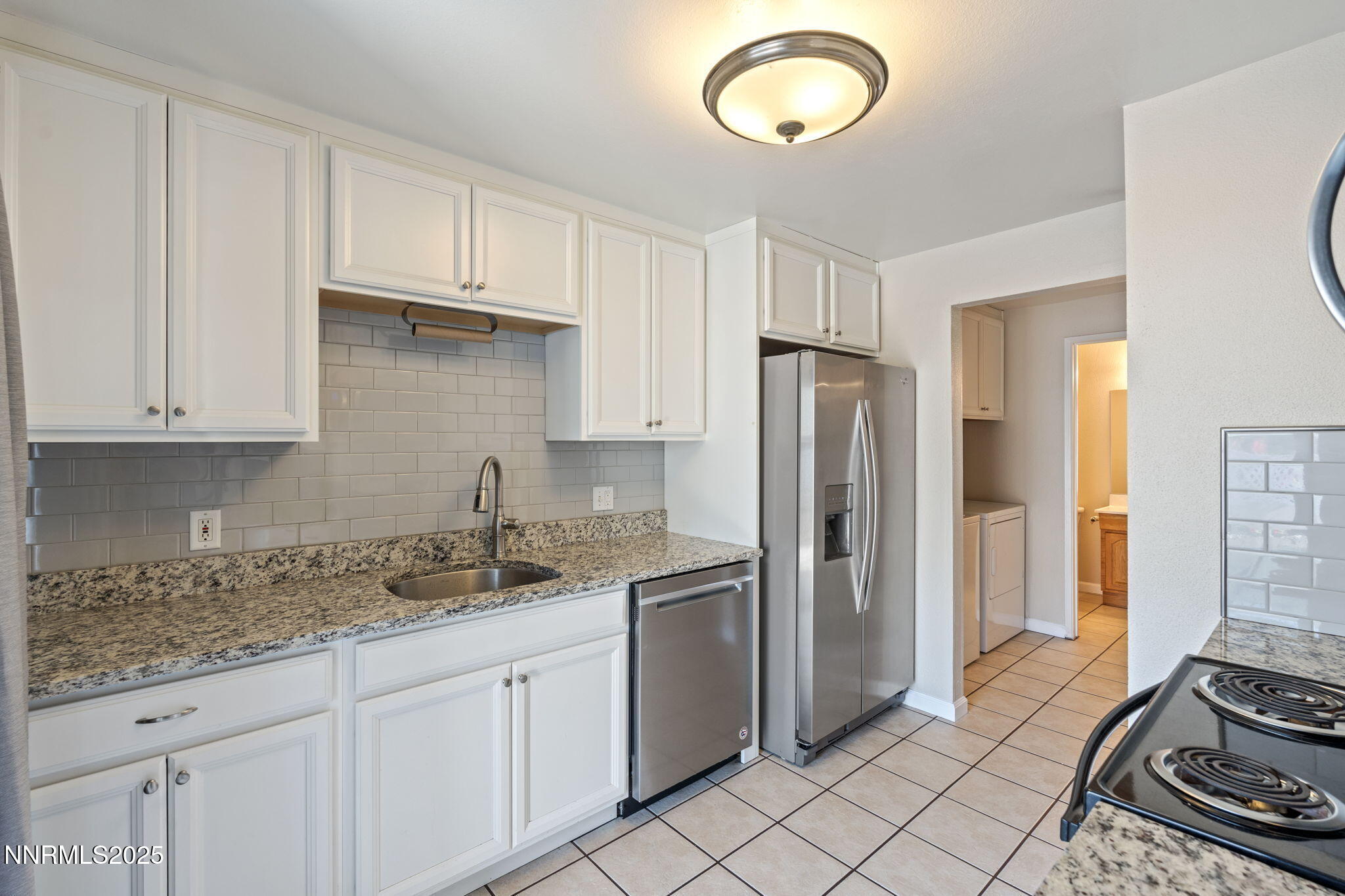 1725 York Way Property Photo 17