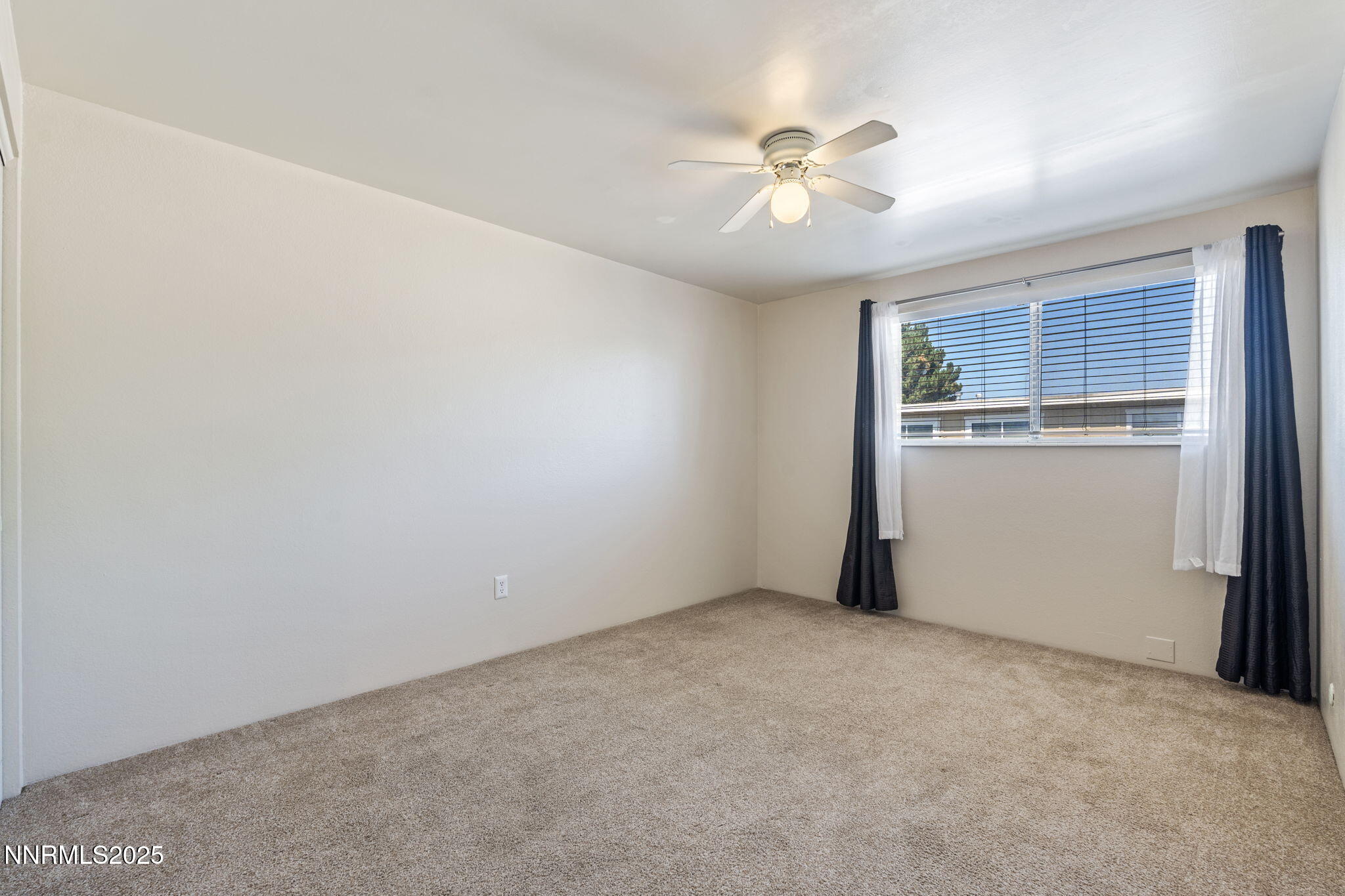 1725 York Way Property Photo 24