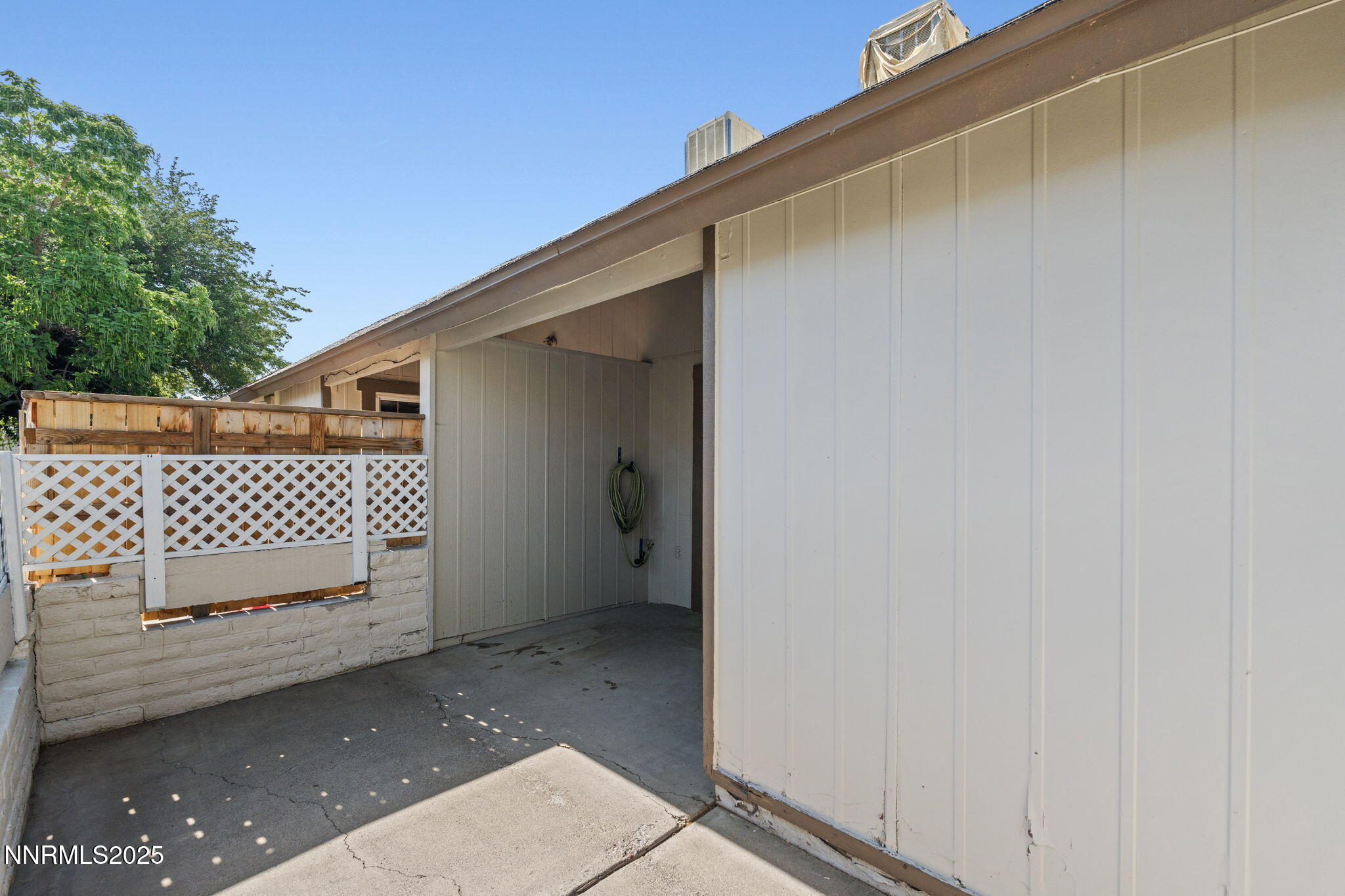 1725 York Way Property Photo 27