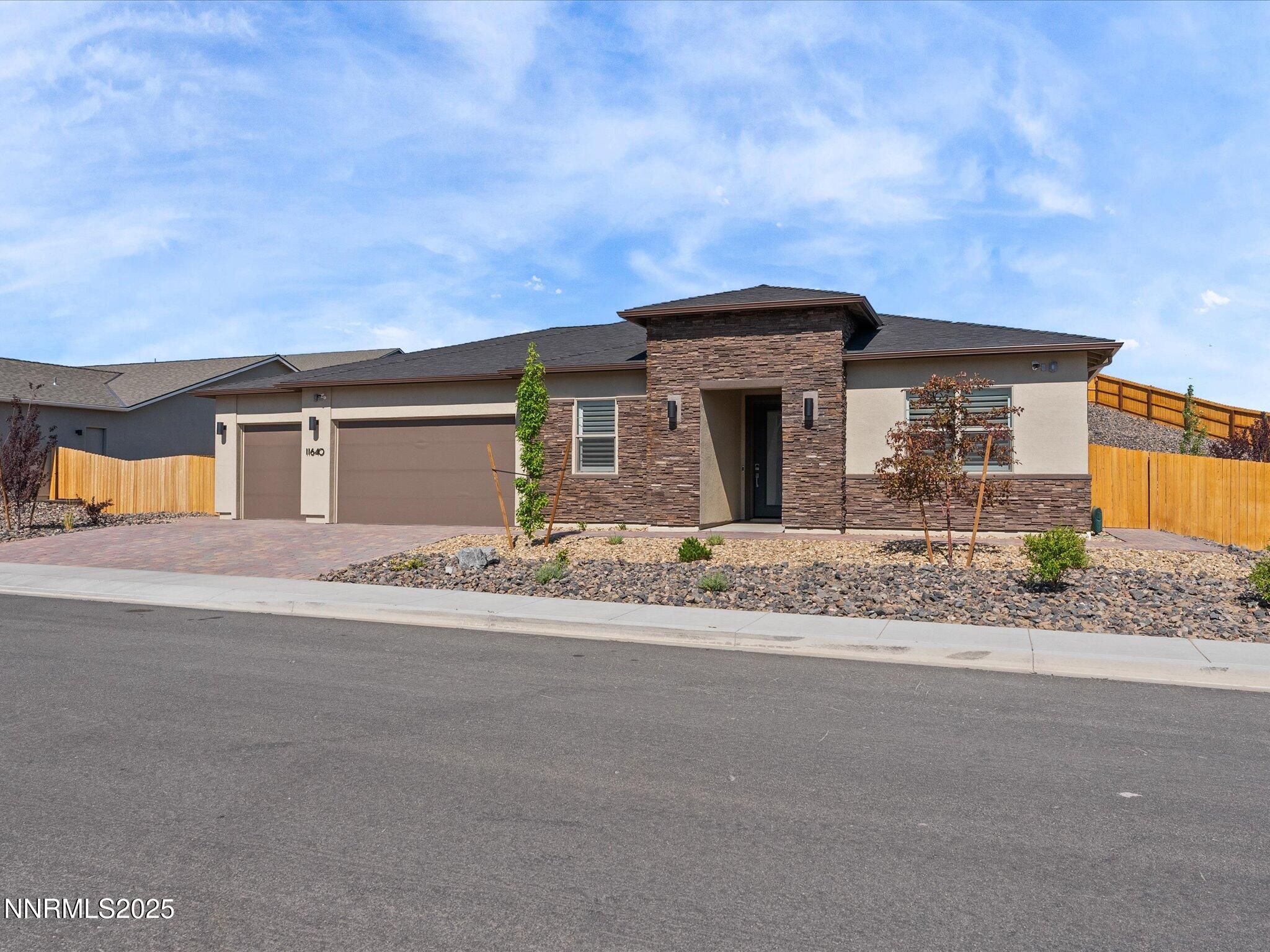 11640 Crosby Ranch Property Photo 1