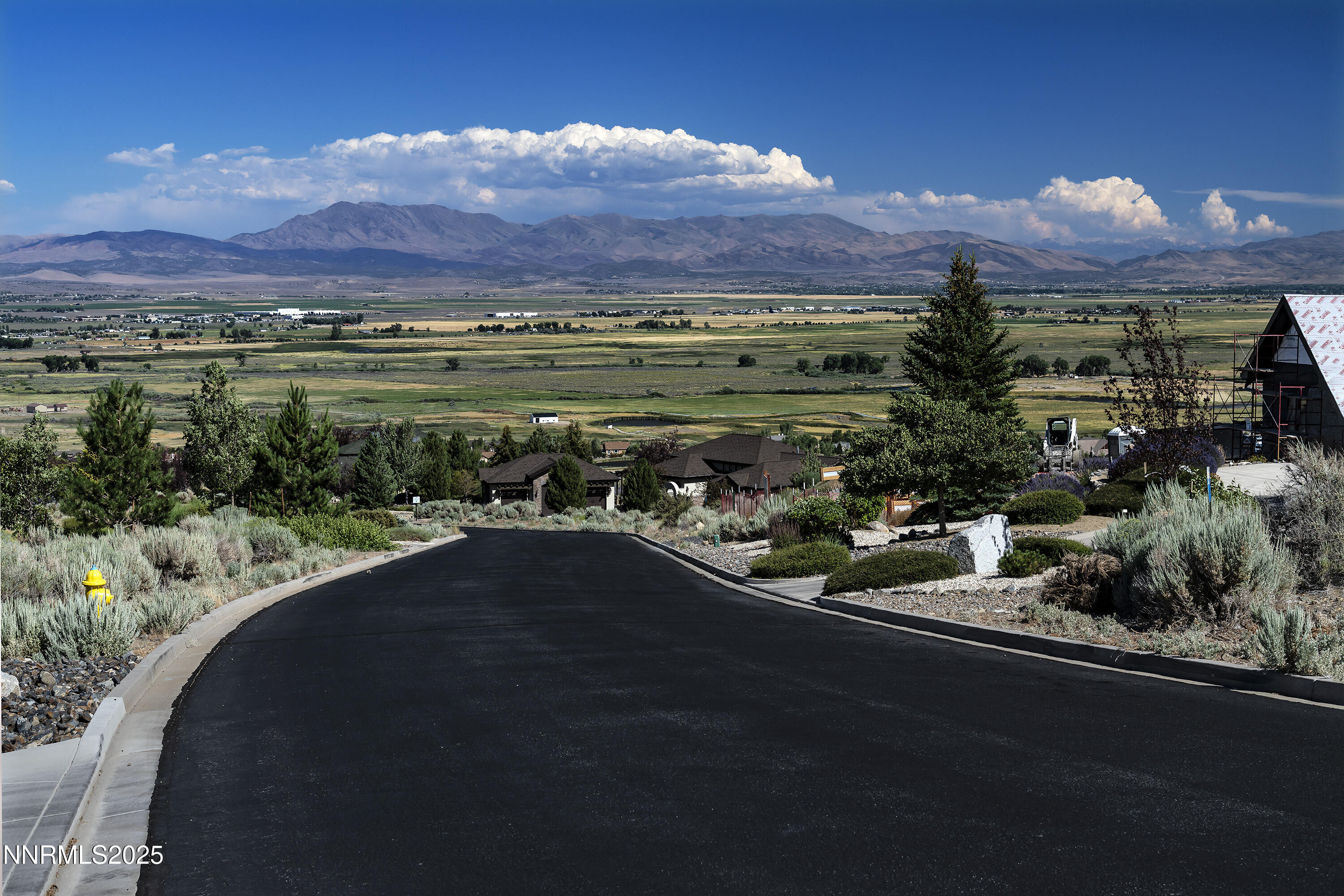 343 James Canyon Loop Property Photo 5
