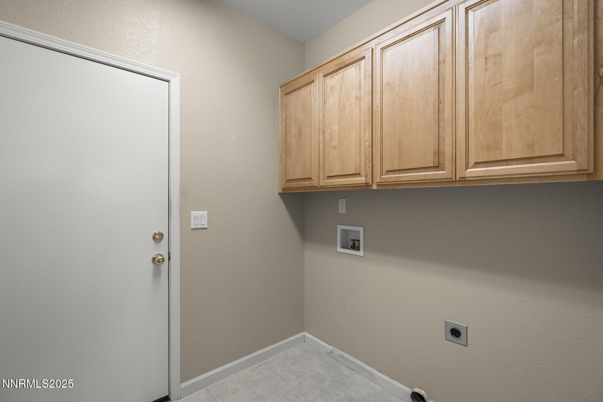 1850 Almonte Court Property Photo 33