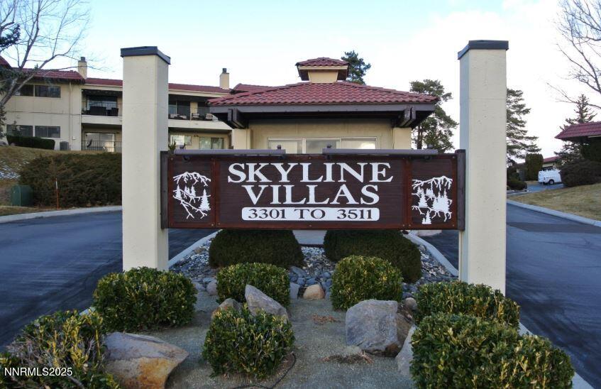 3445 Skyline Boulevard Property Photo 1