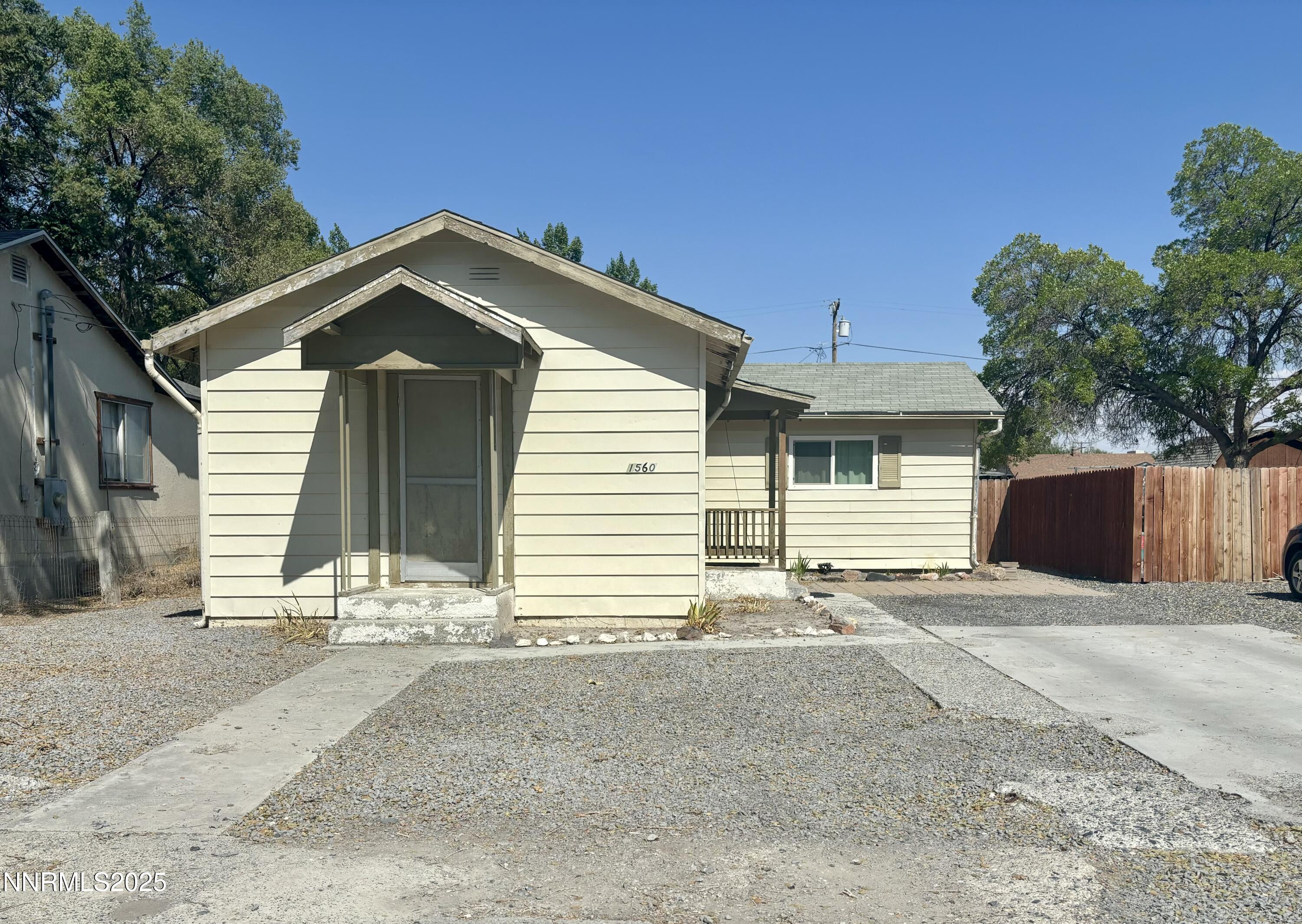 1560 Grinnel Avenue Property Photo 1