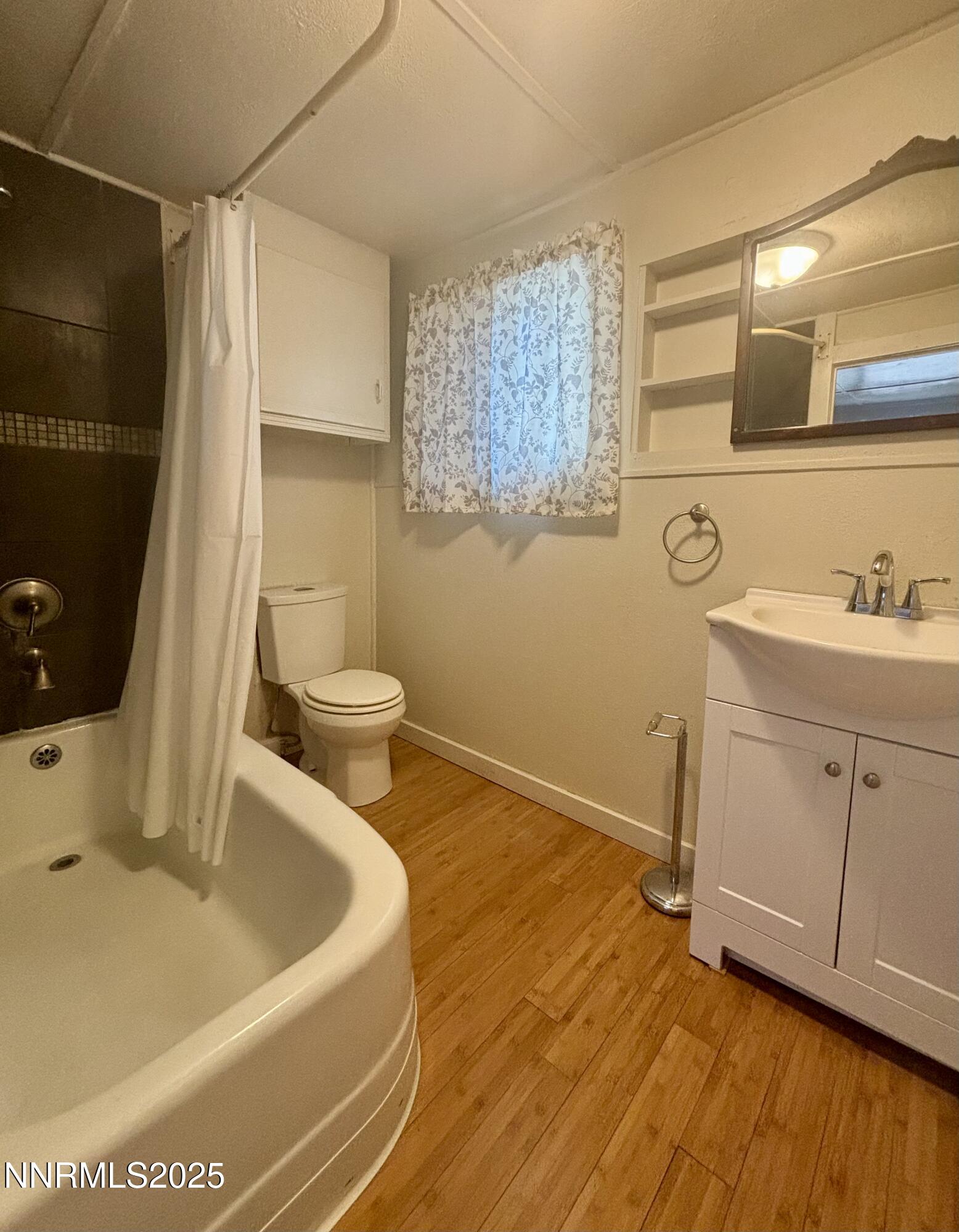 1560 Grinnel Avenue Property Photo 12