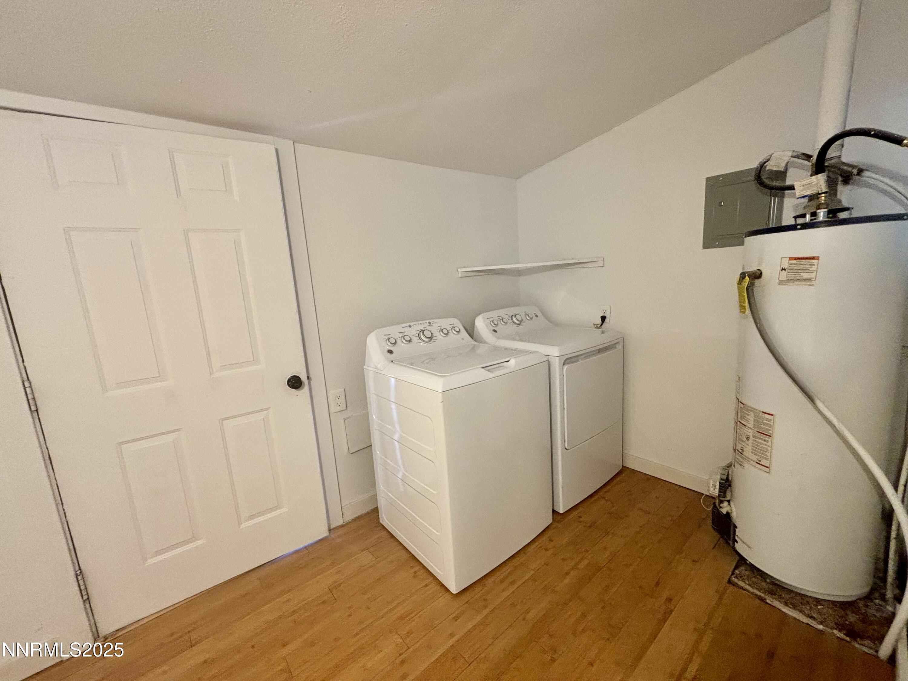 1560 Grinnel Avenue Property Photo 17