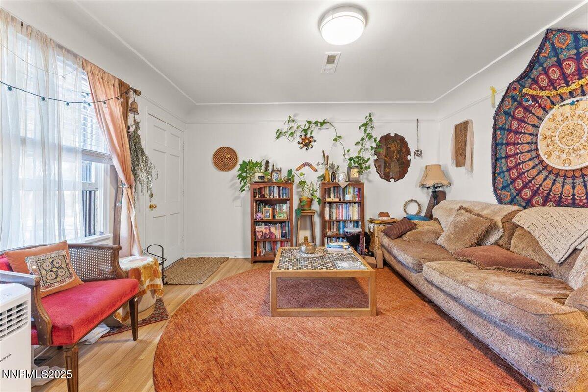 506 Modoc Street Property Photo 8