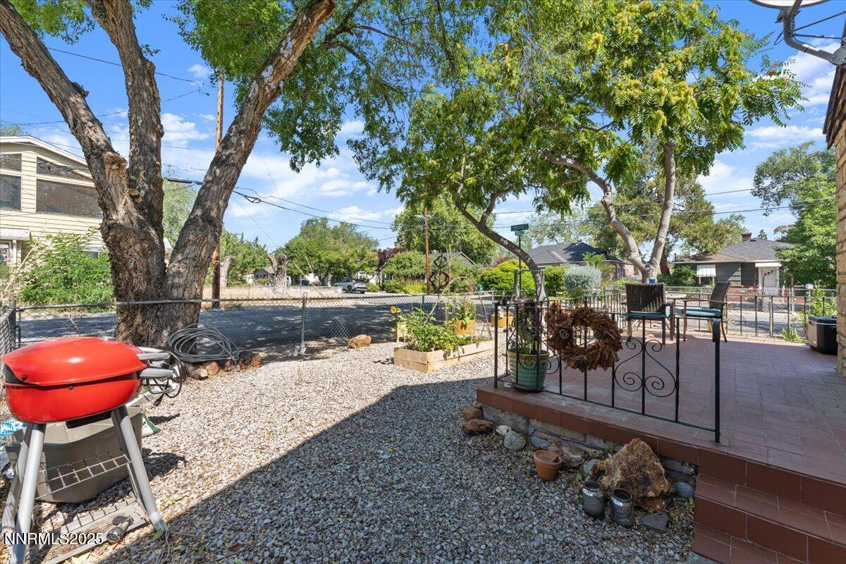 506 Modoc Street Property Photo 22