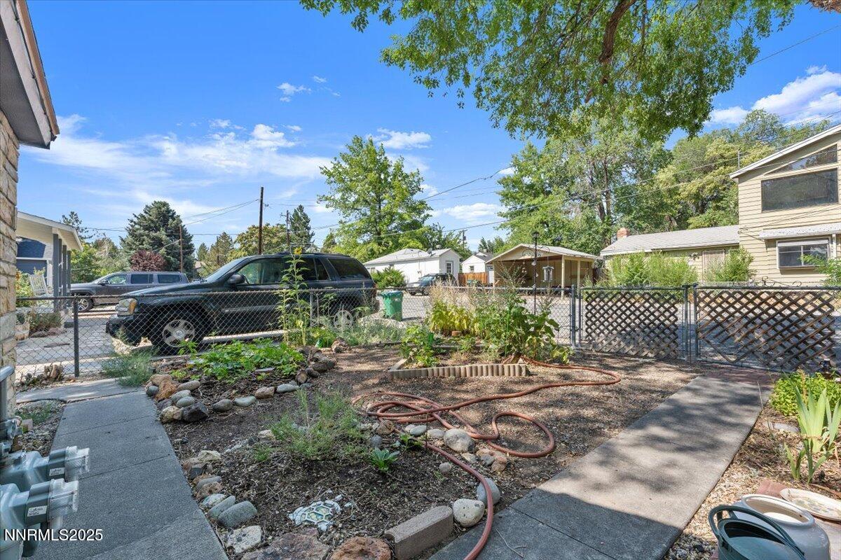 506 Modoc Street Property Photo 23