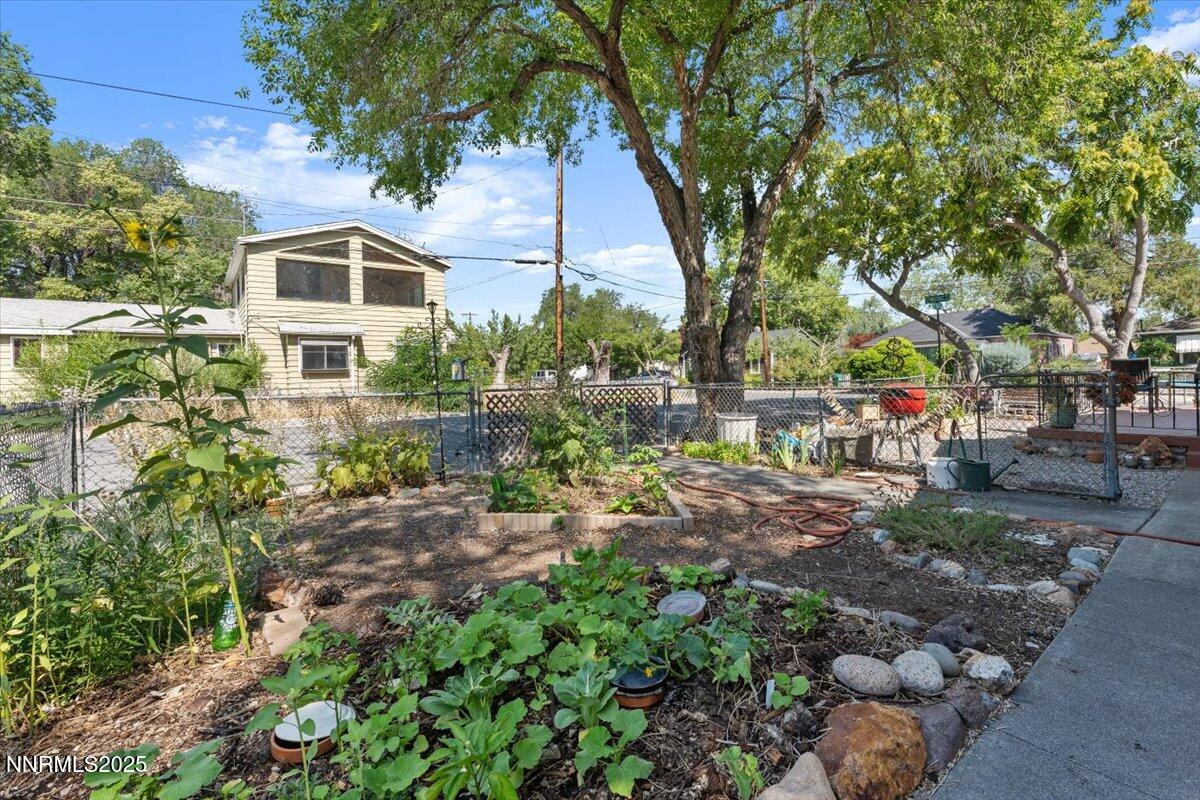 506 Modoc Street Property Photo 25
