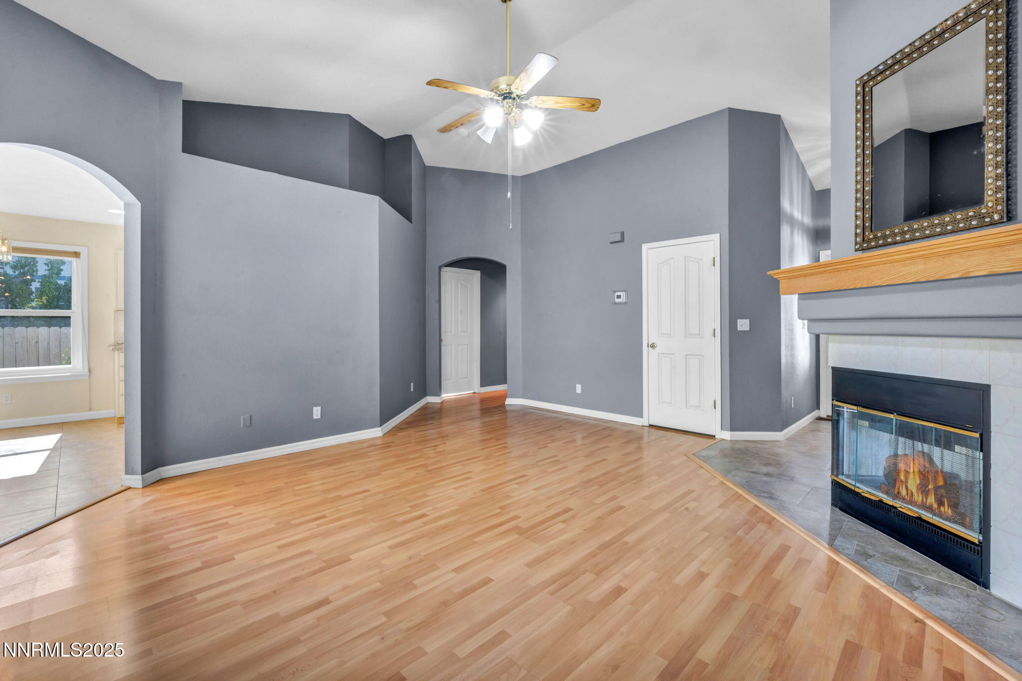 556 Pavilion Court Property Photo 6