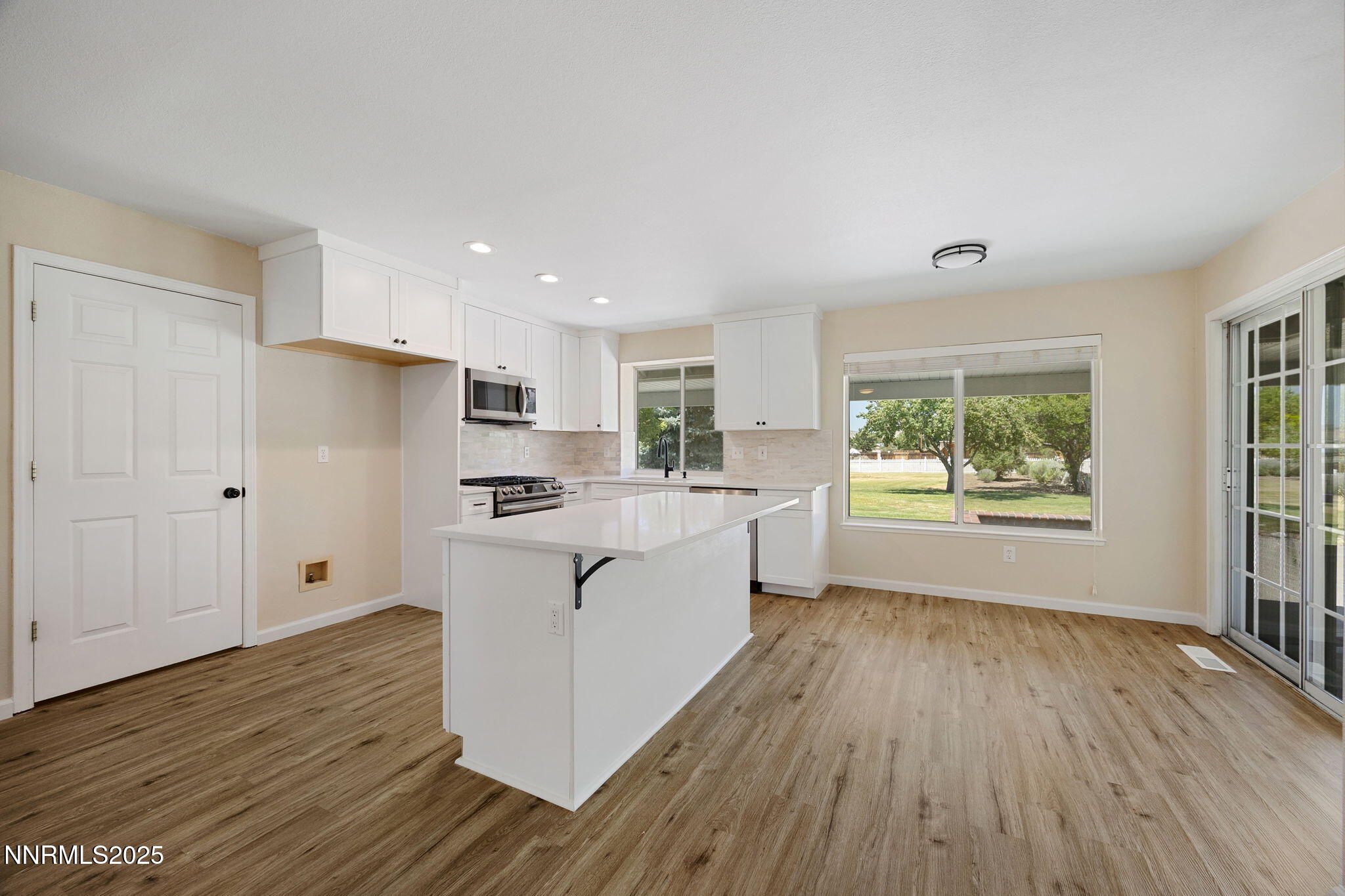 9005 Spanish Trail Drive Property Photo 15