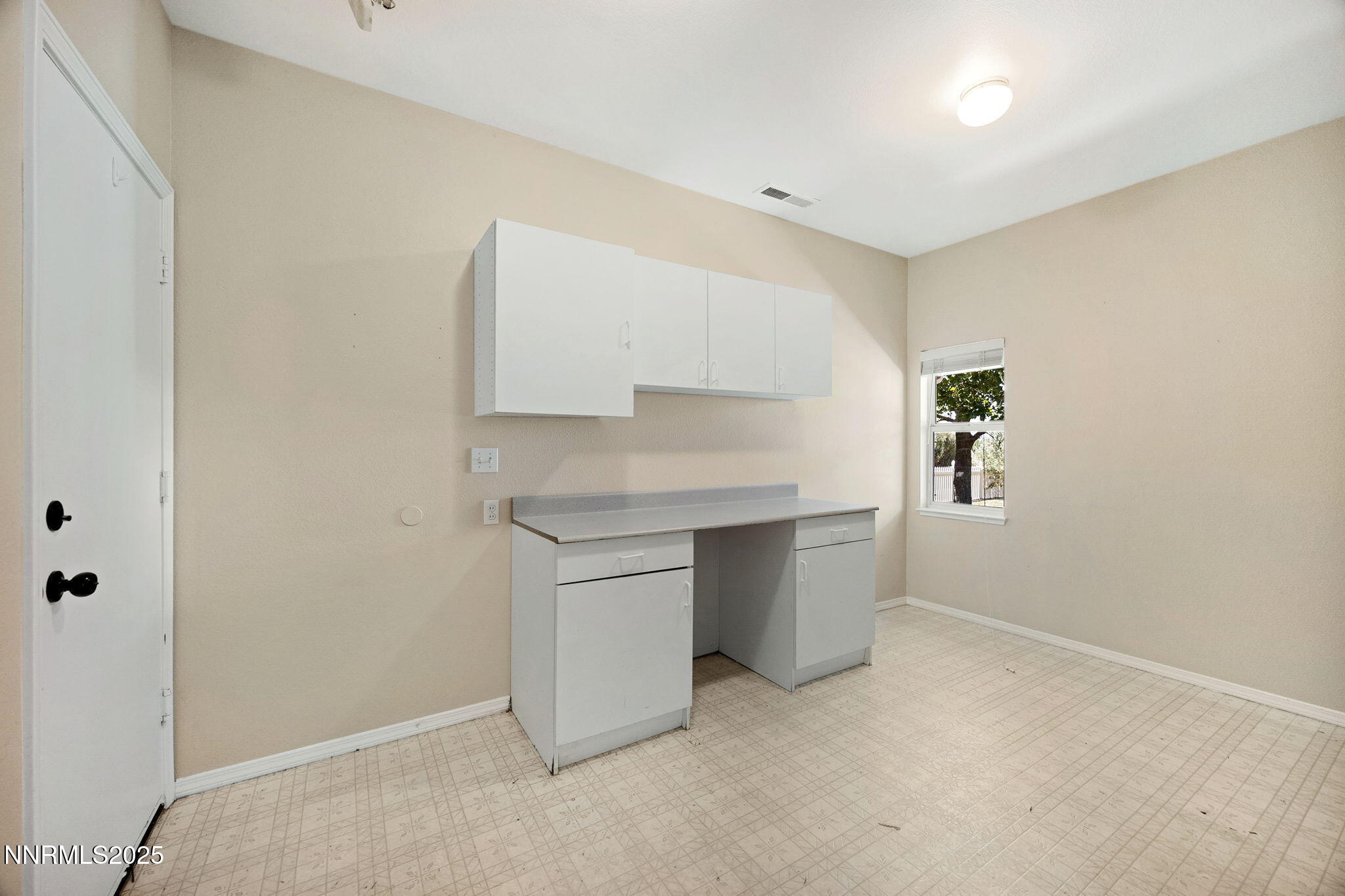 9005 Spanish Trail Drive Property Photo 32