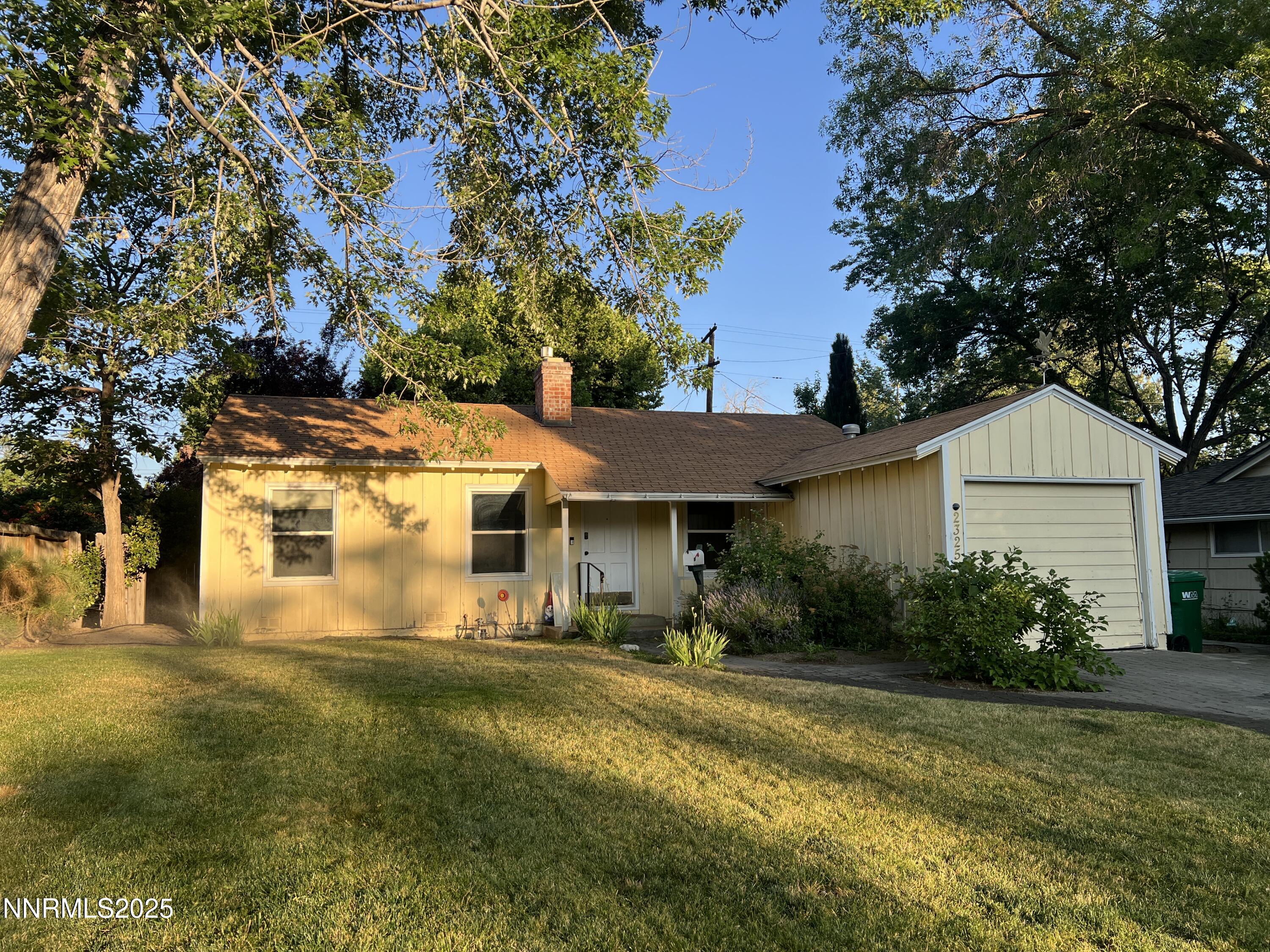 2325 Westfield Avenue Property Photo 1