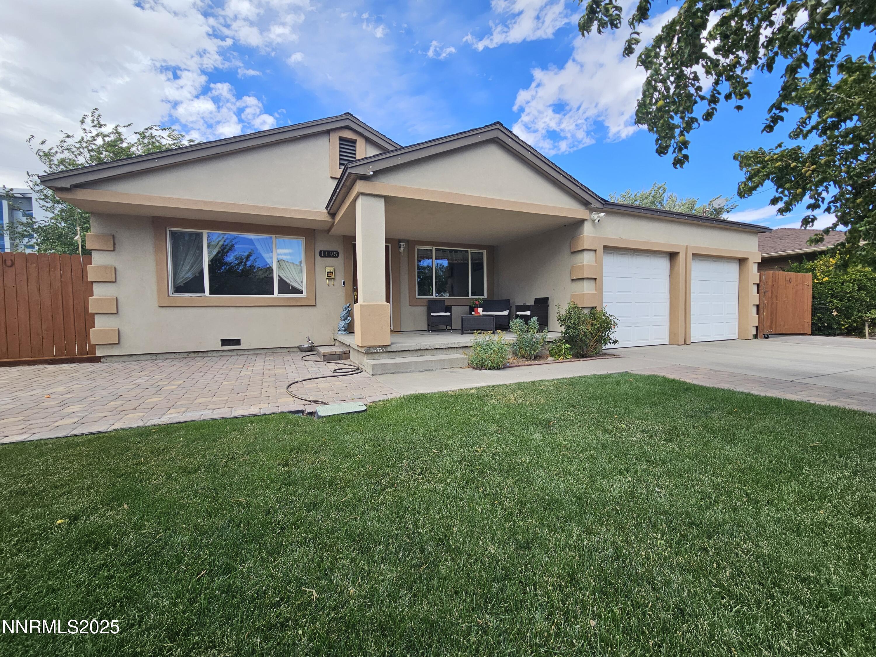 1195 Curti Drive Property Photo 1