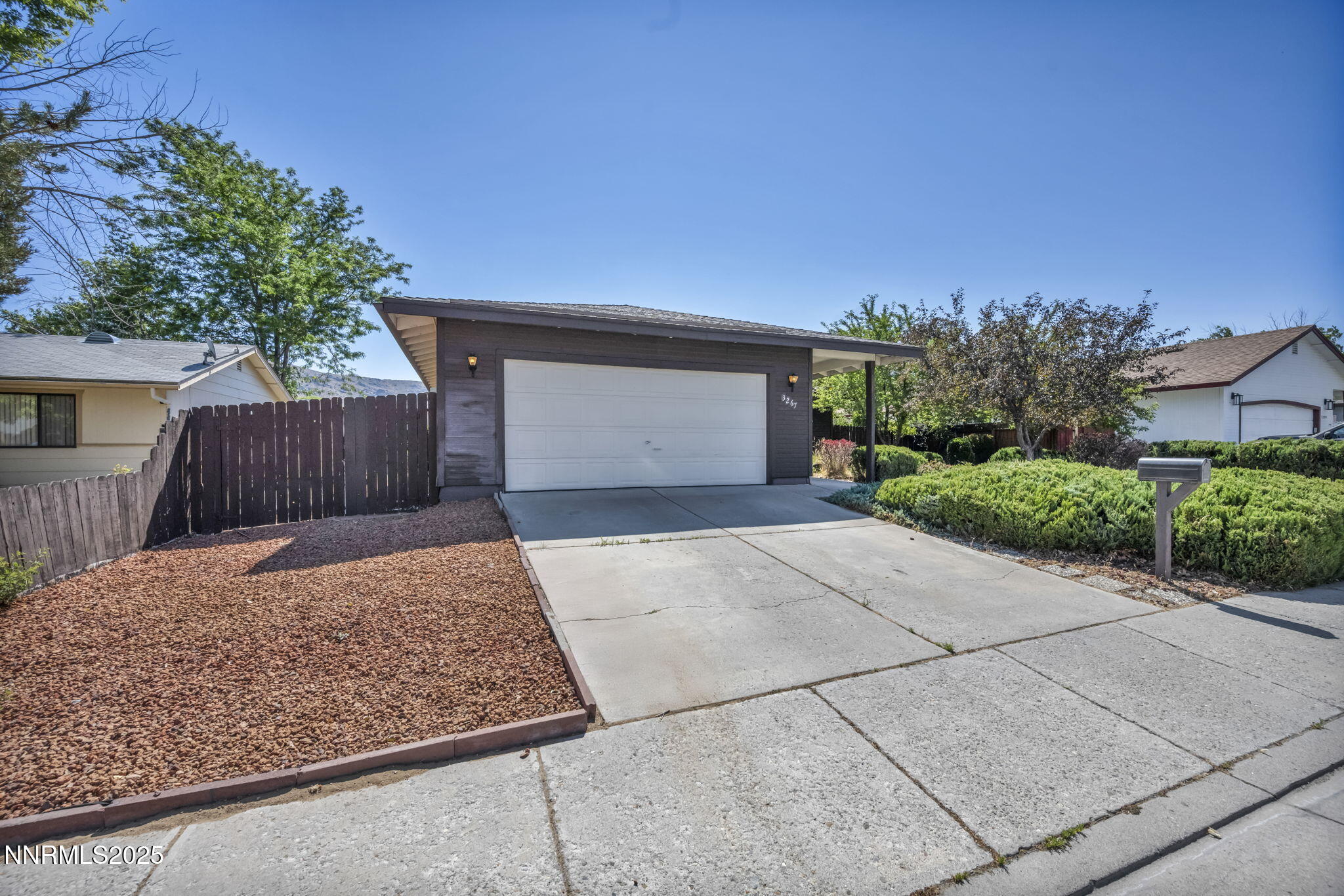 3267 Kitchen Drive Property Photo 1