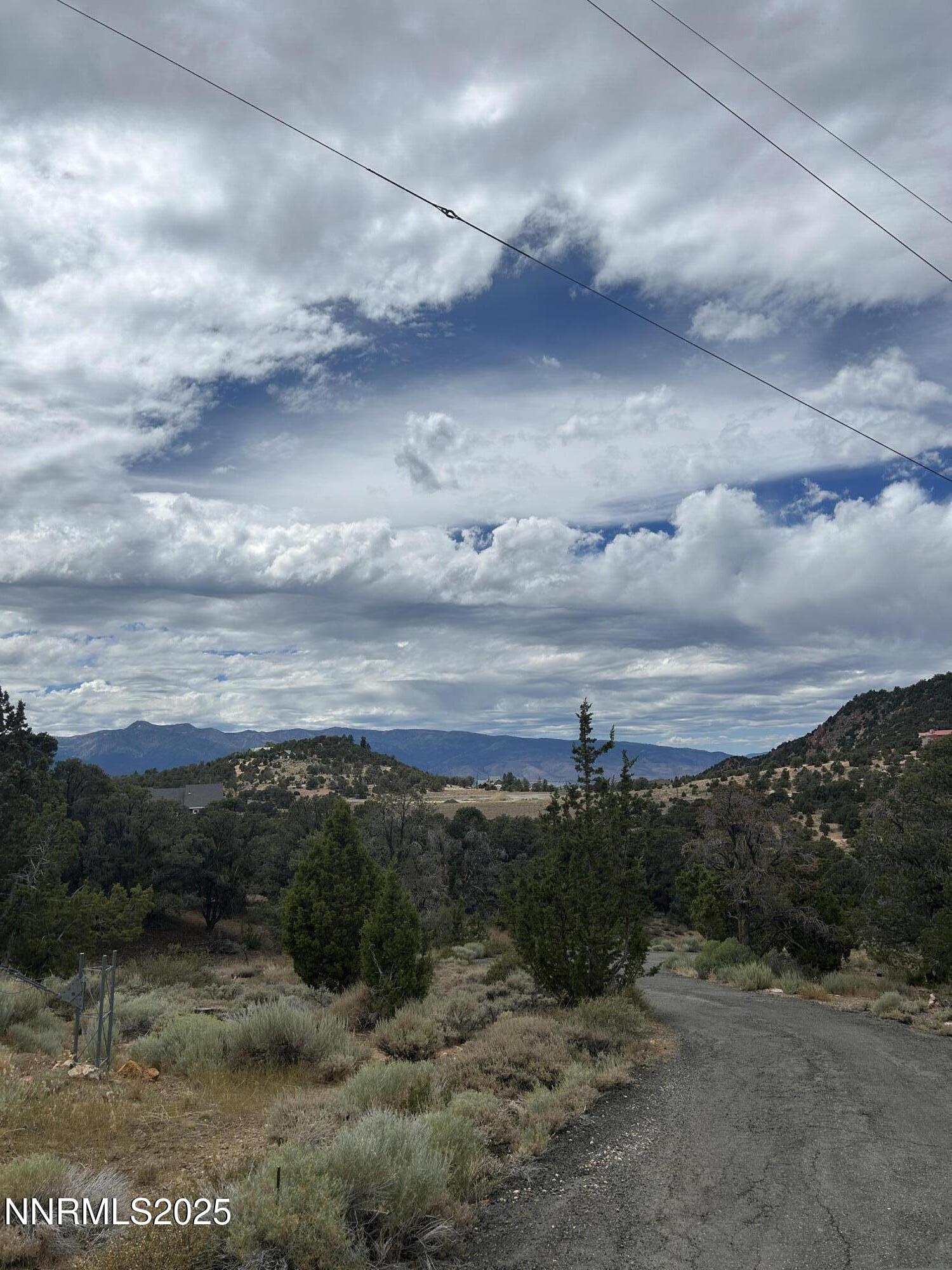 370 Panamint Road Property Photo 2