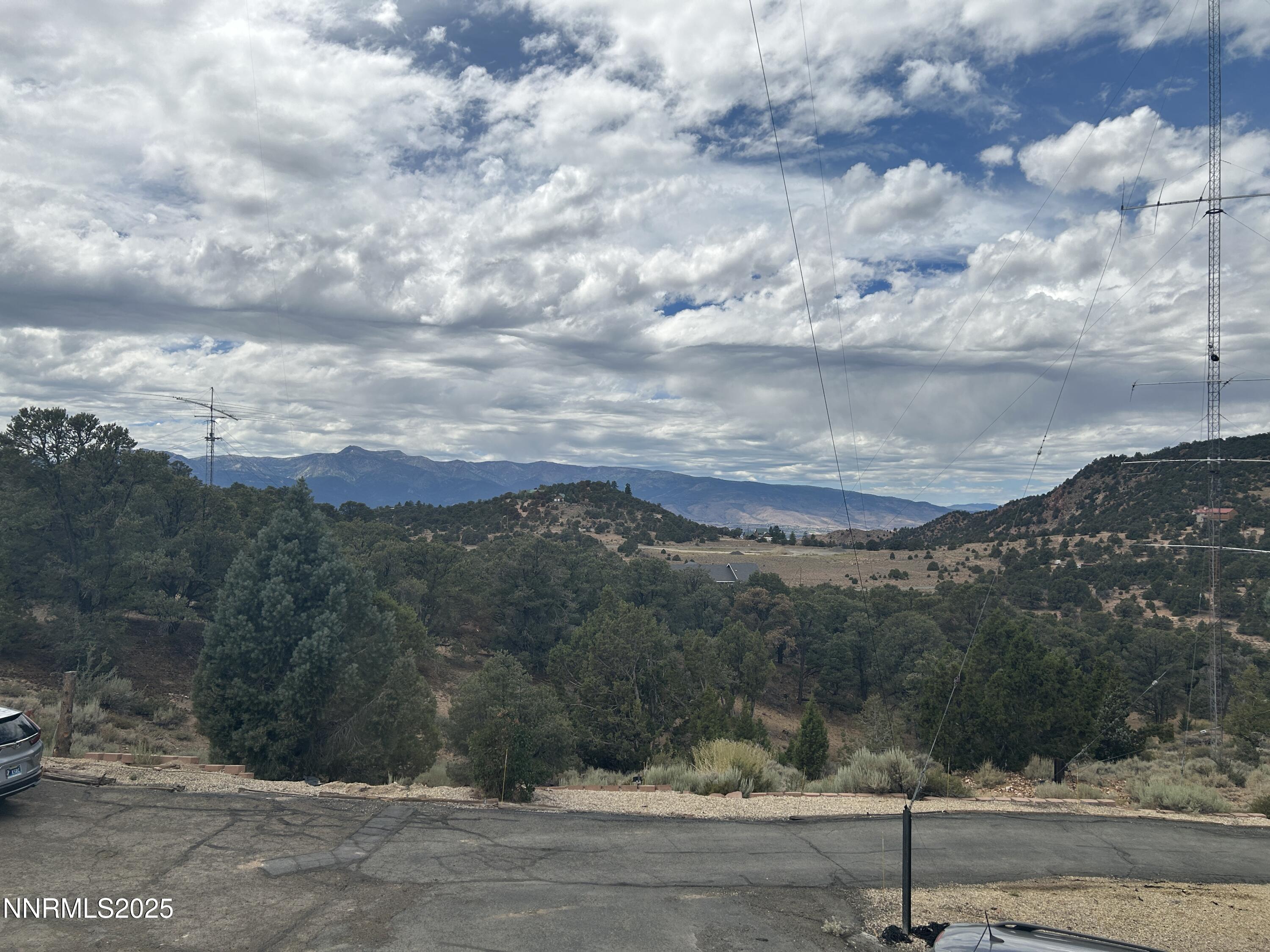 370 Panamint Road Property Photo 3
