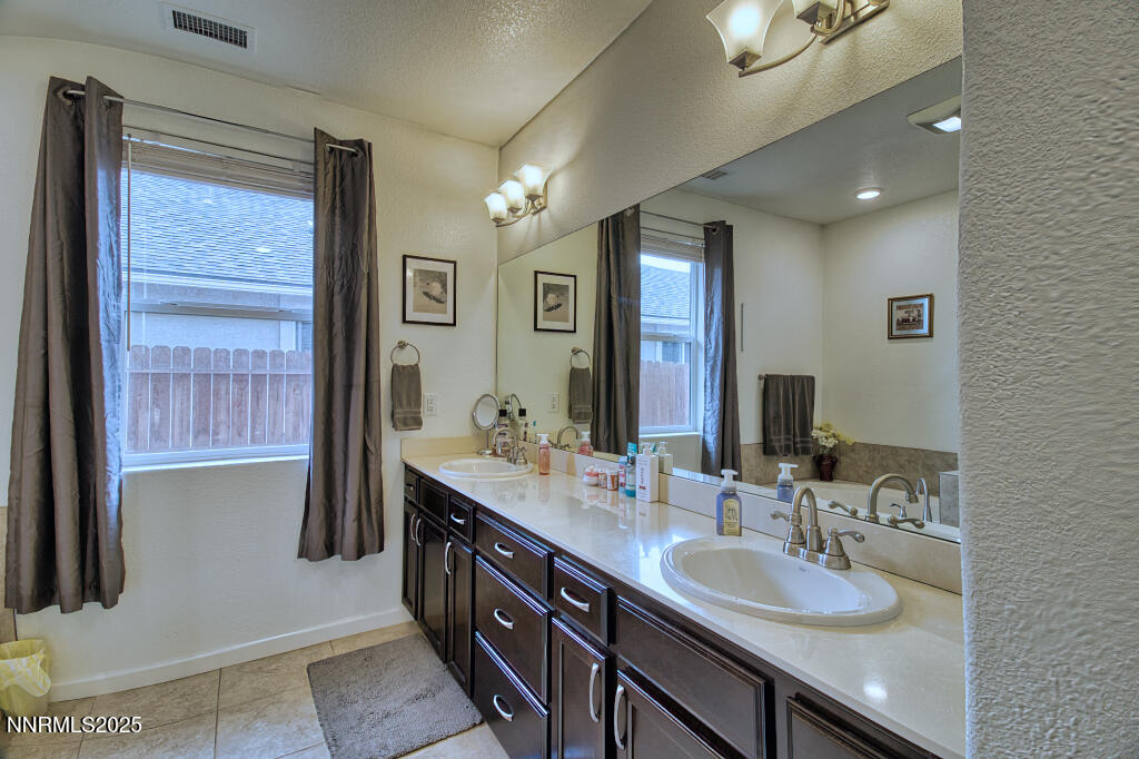 421 Scenic Ridge Drive Property Photo 27