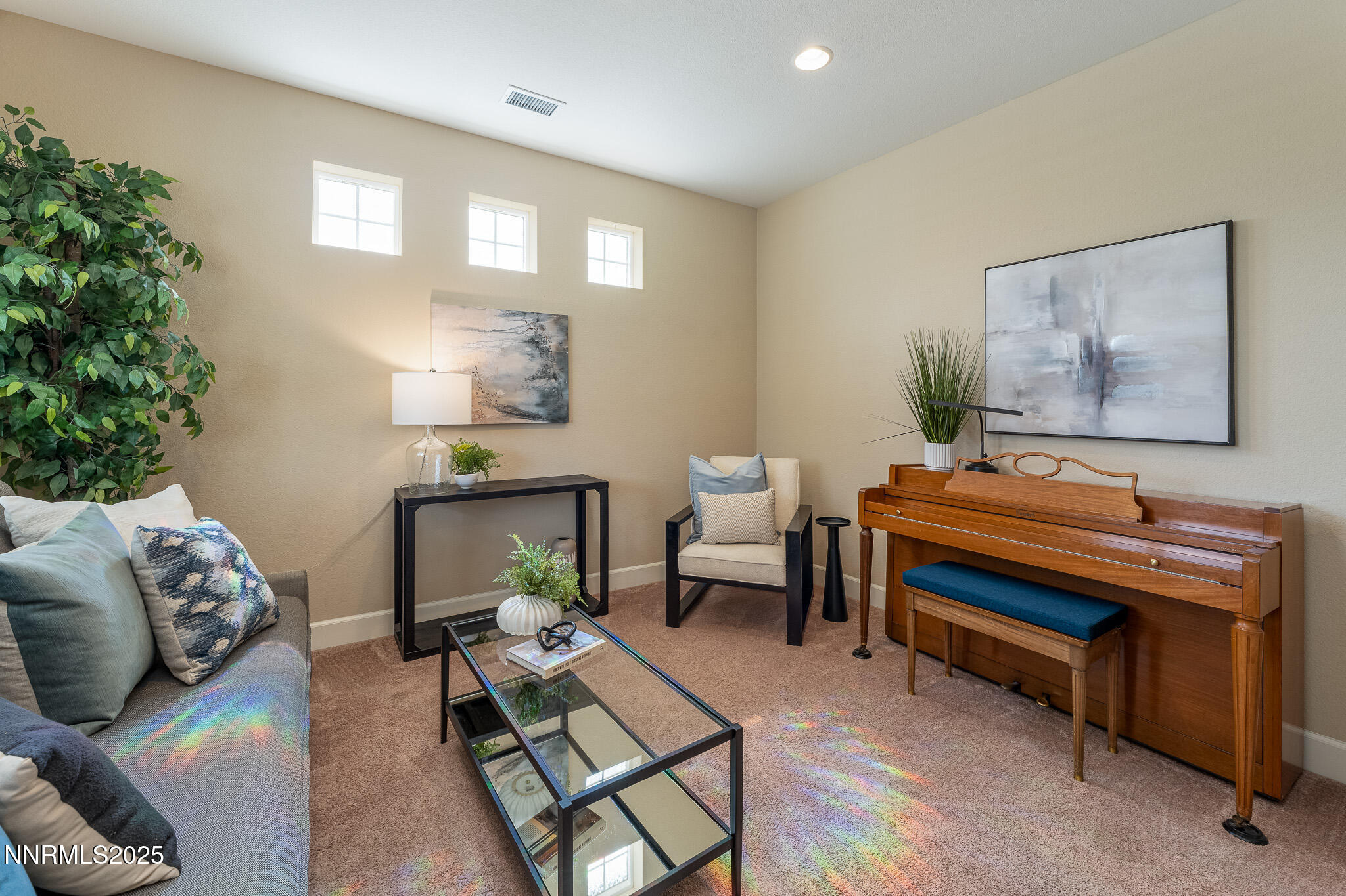 1898 Palacia Pointe Drive Property Photo 4