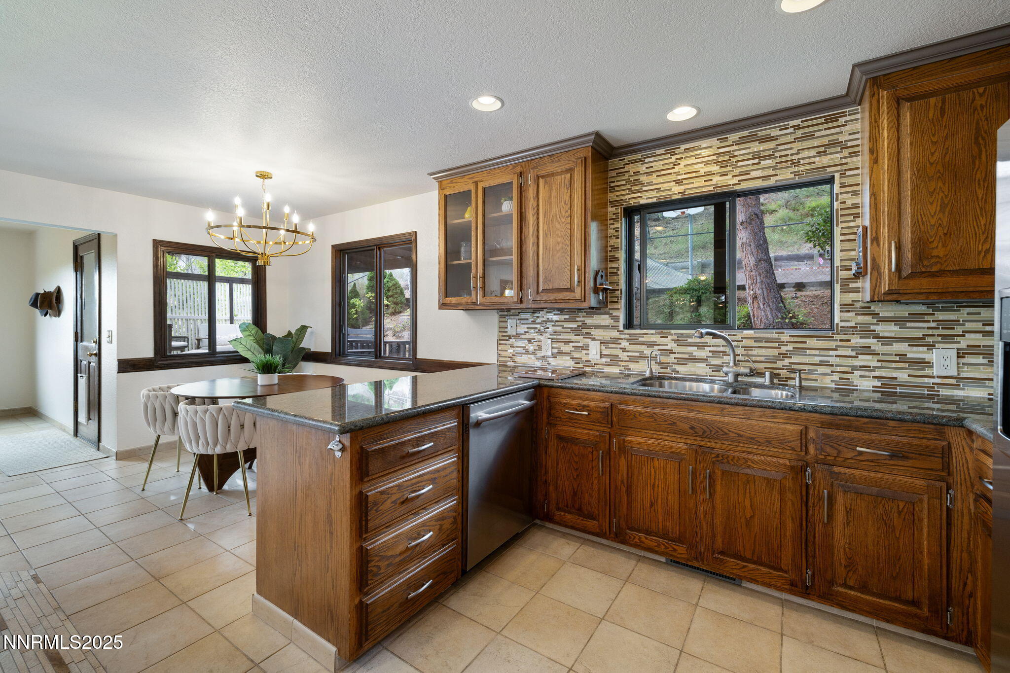 2820 Sagittarius Drive Property Photo 18