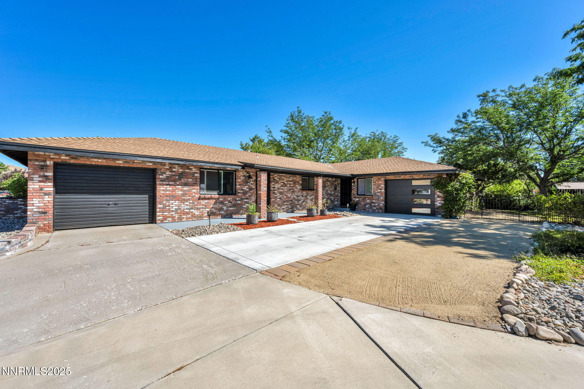 734 and 732 Sean Drive Property Photo 1