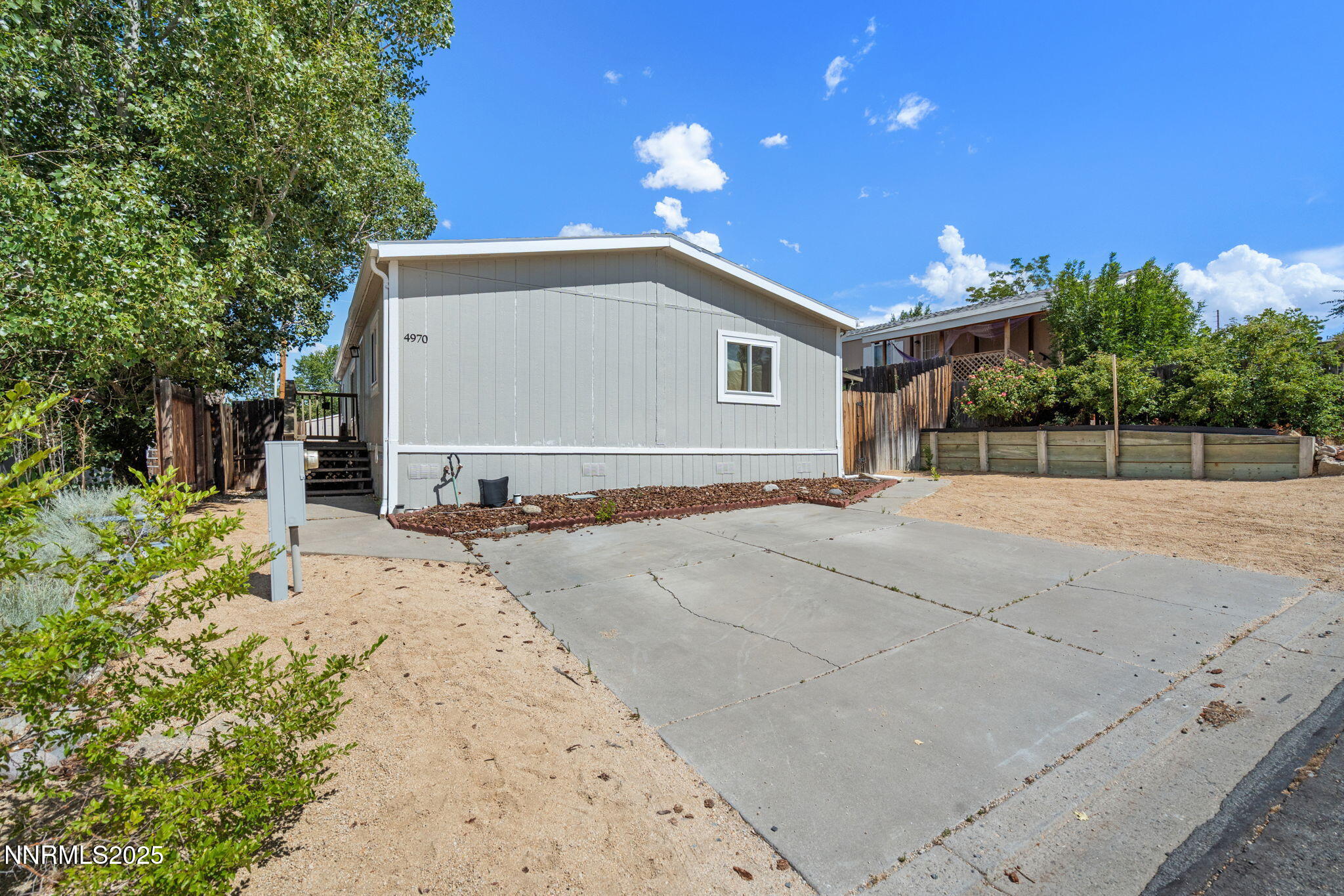 4970 Newport Court Property Photo 1