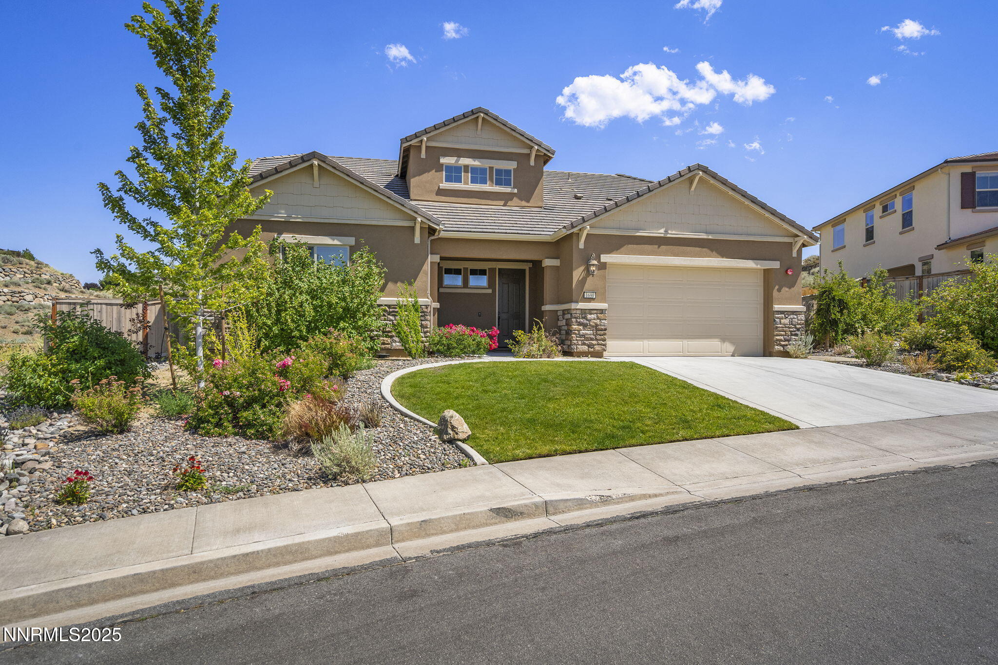1690 Verdi Vista Court Property Photo 1