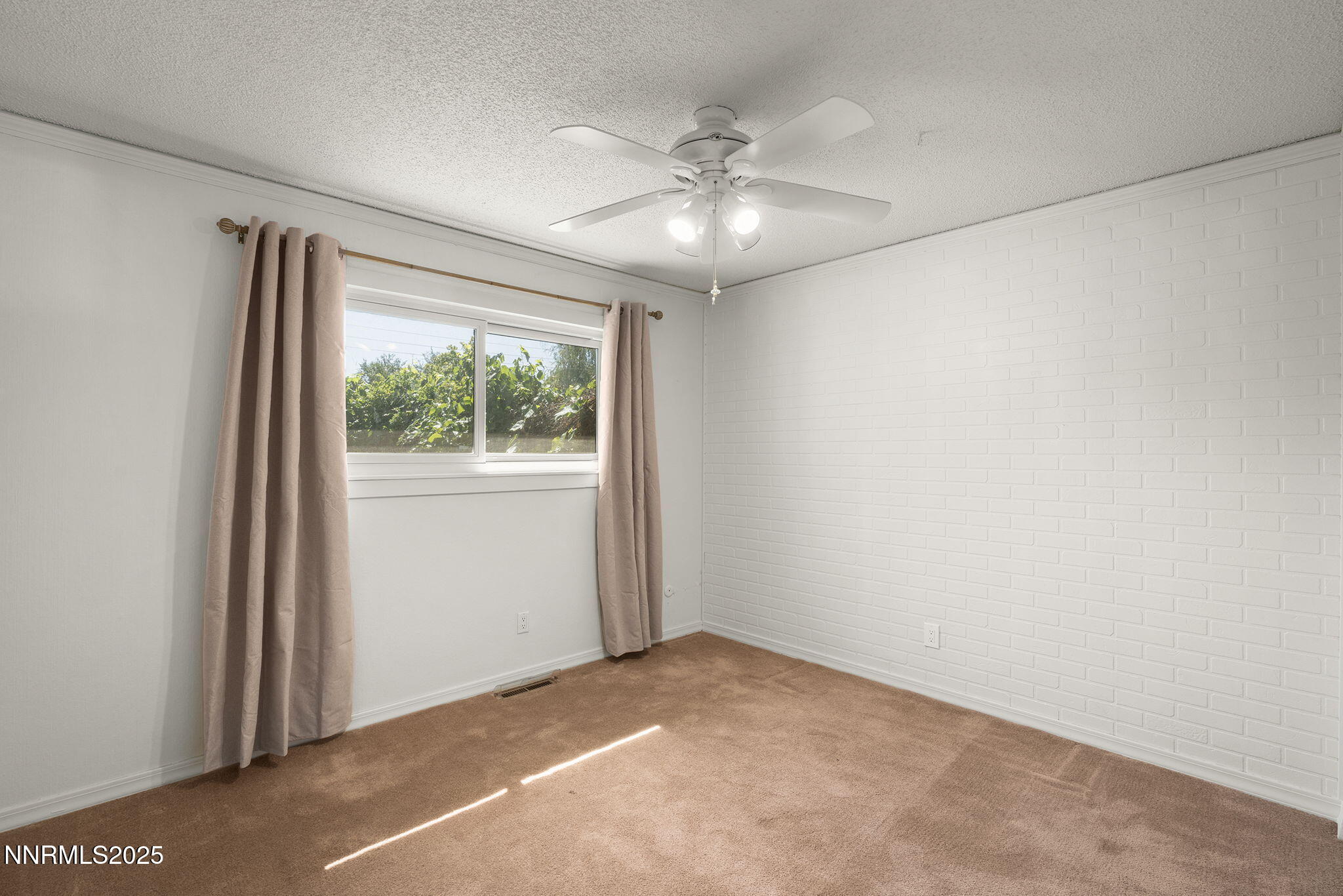 1466 Bridgewood Lane Property Photo 12