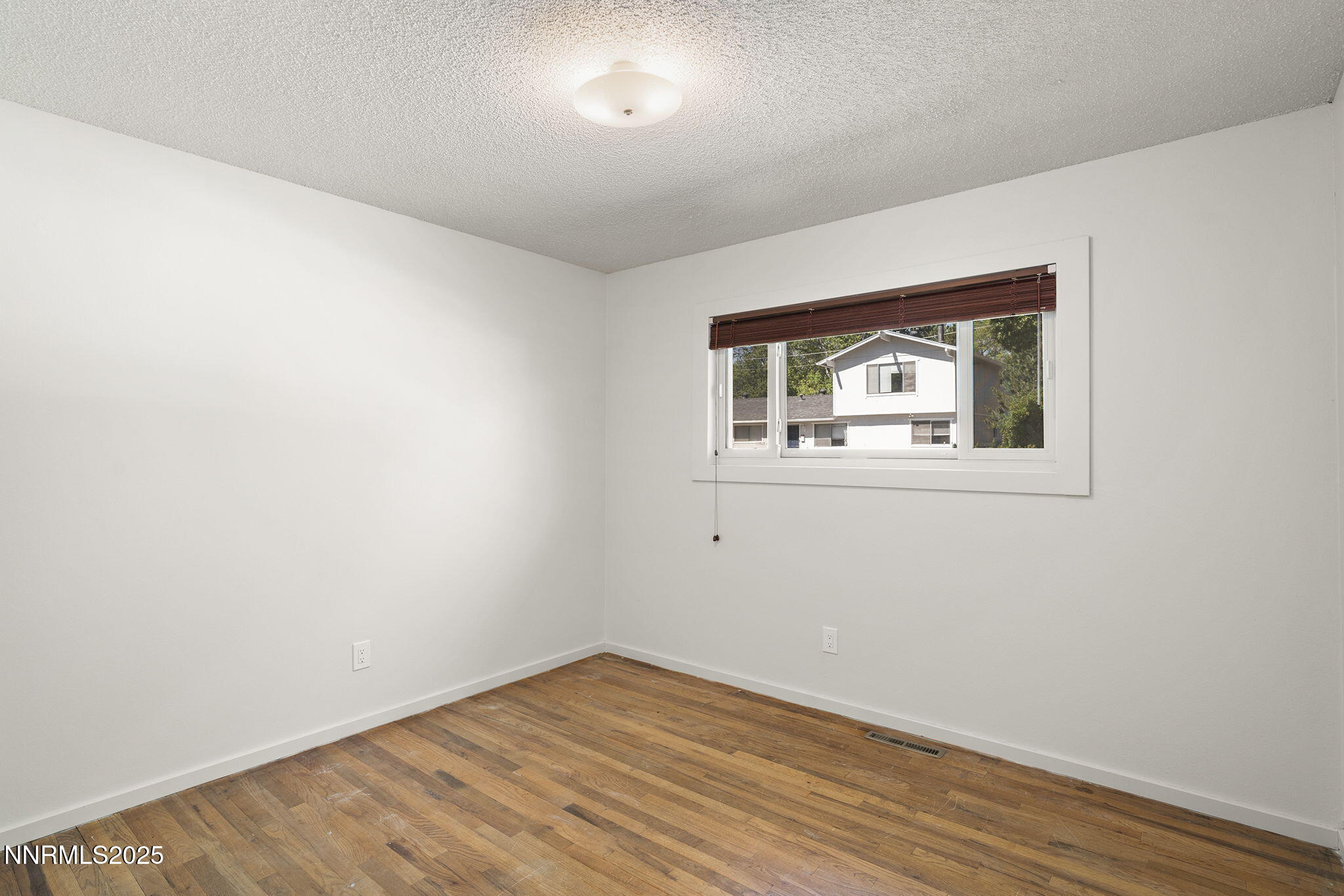 1466 Bridgewood Lane Property Photo 13