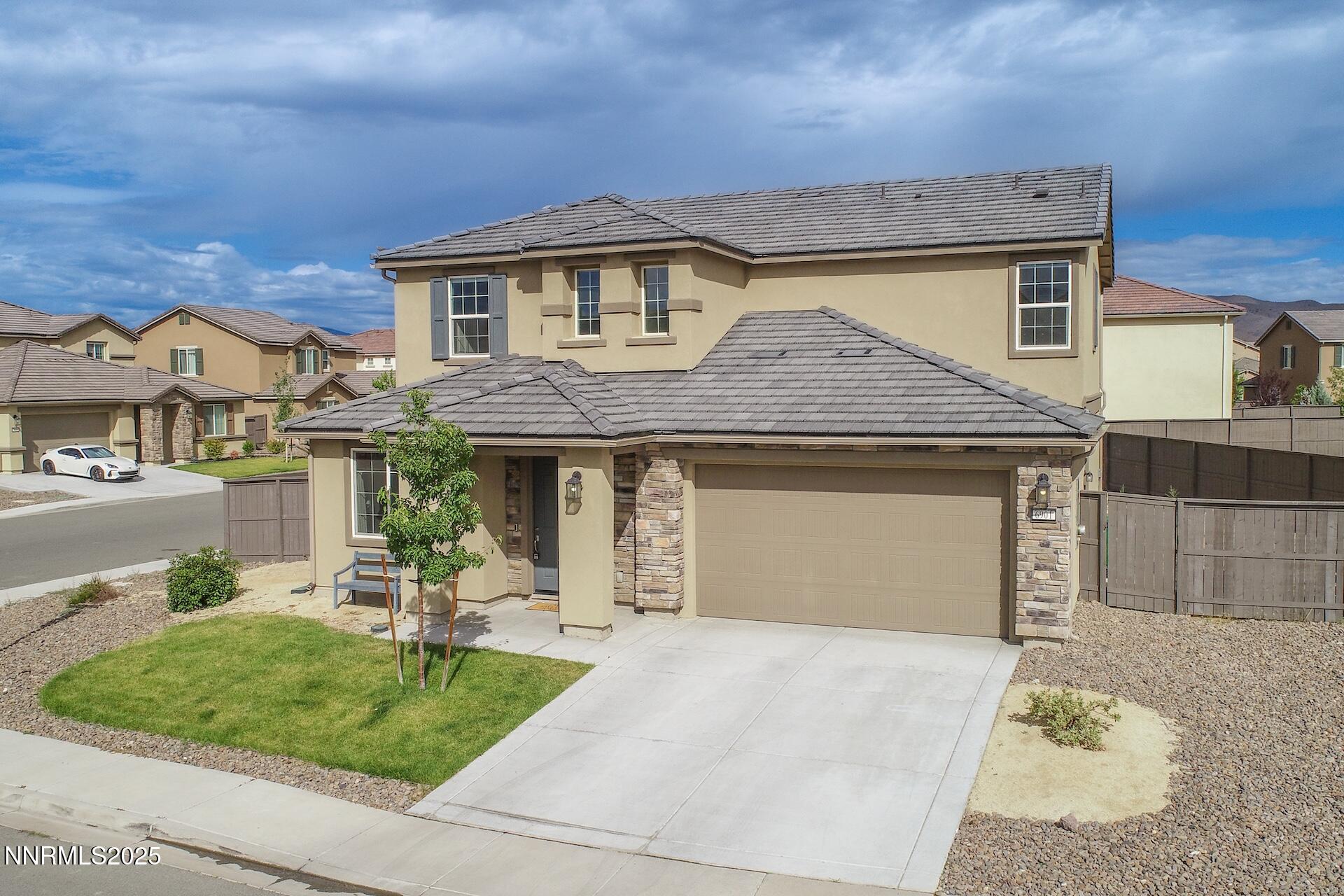 6901 Wild River Way Property Photo 1