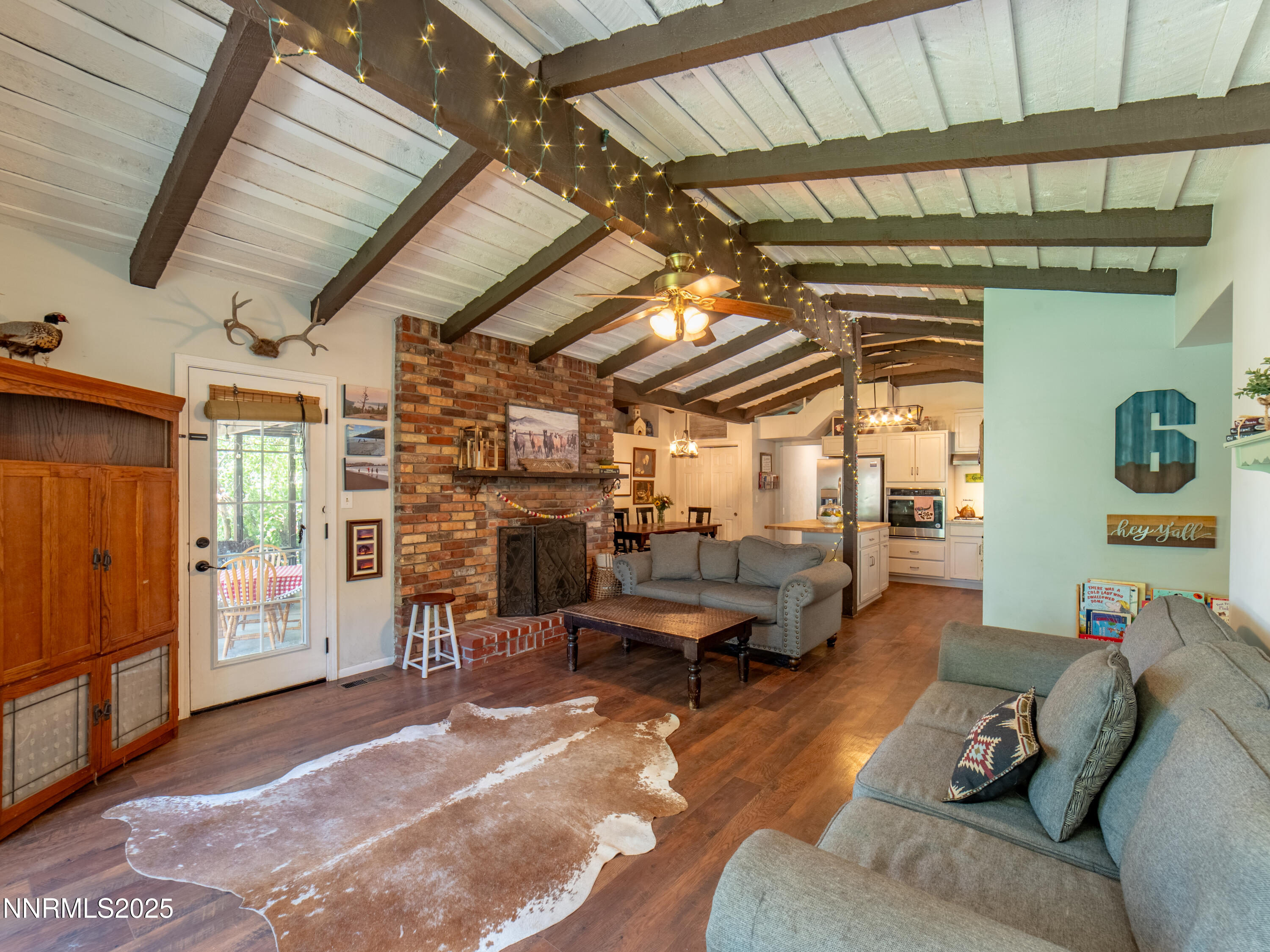 3687 Shawnee Drive Property Photo 6