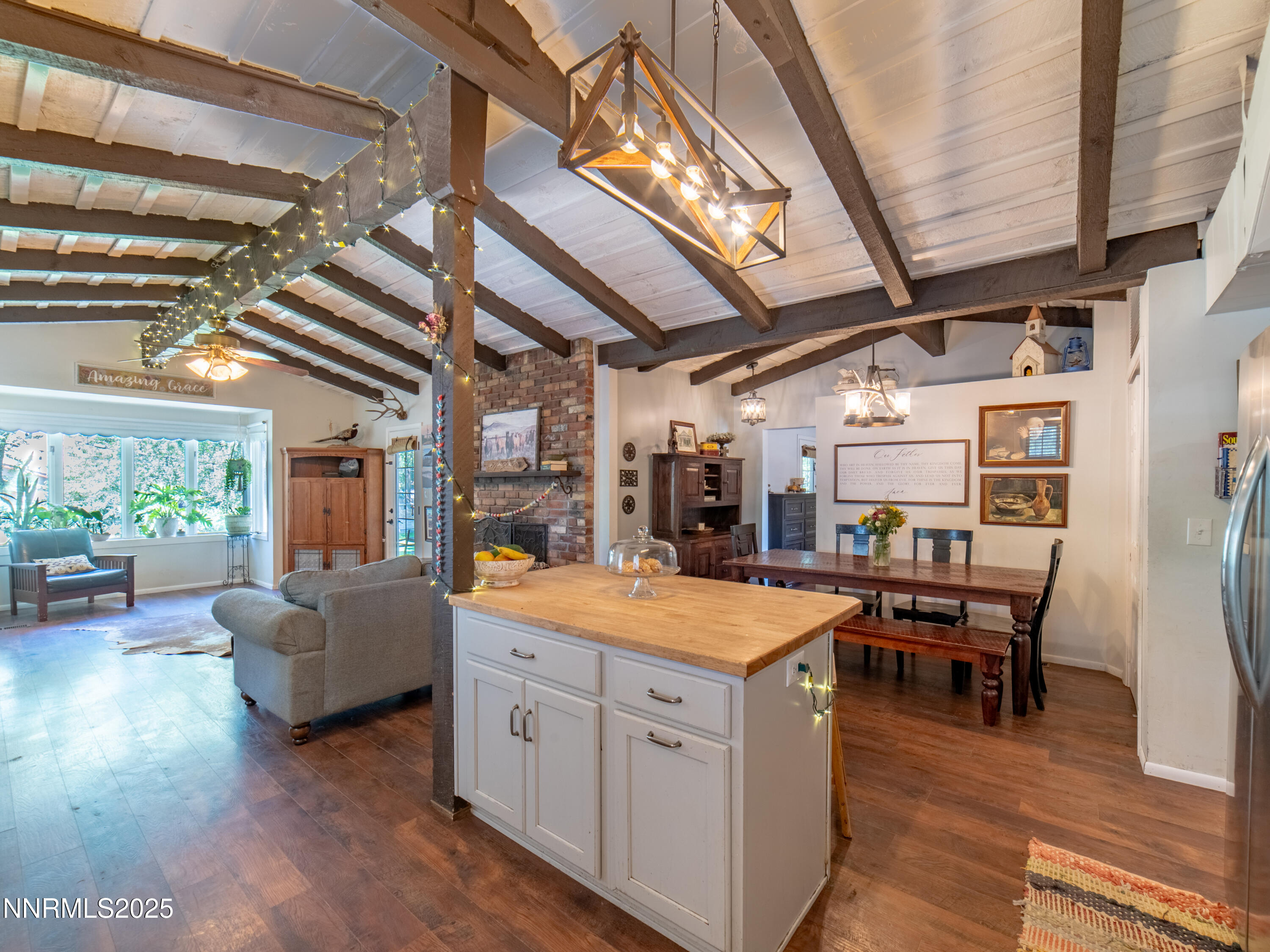 3687 Shawnee Drive Property Photo 12